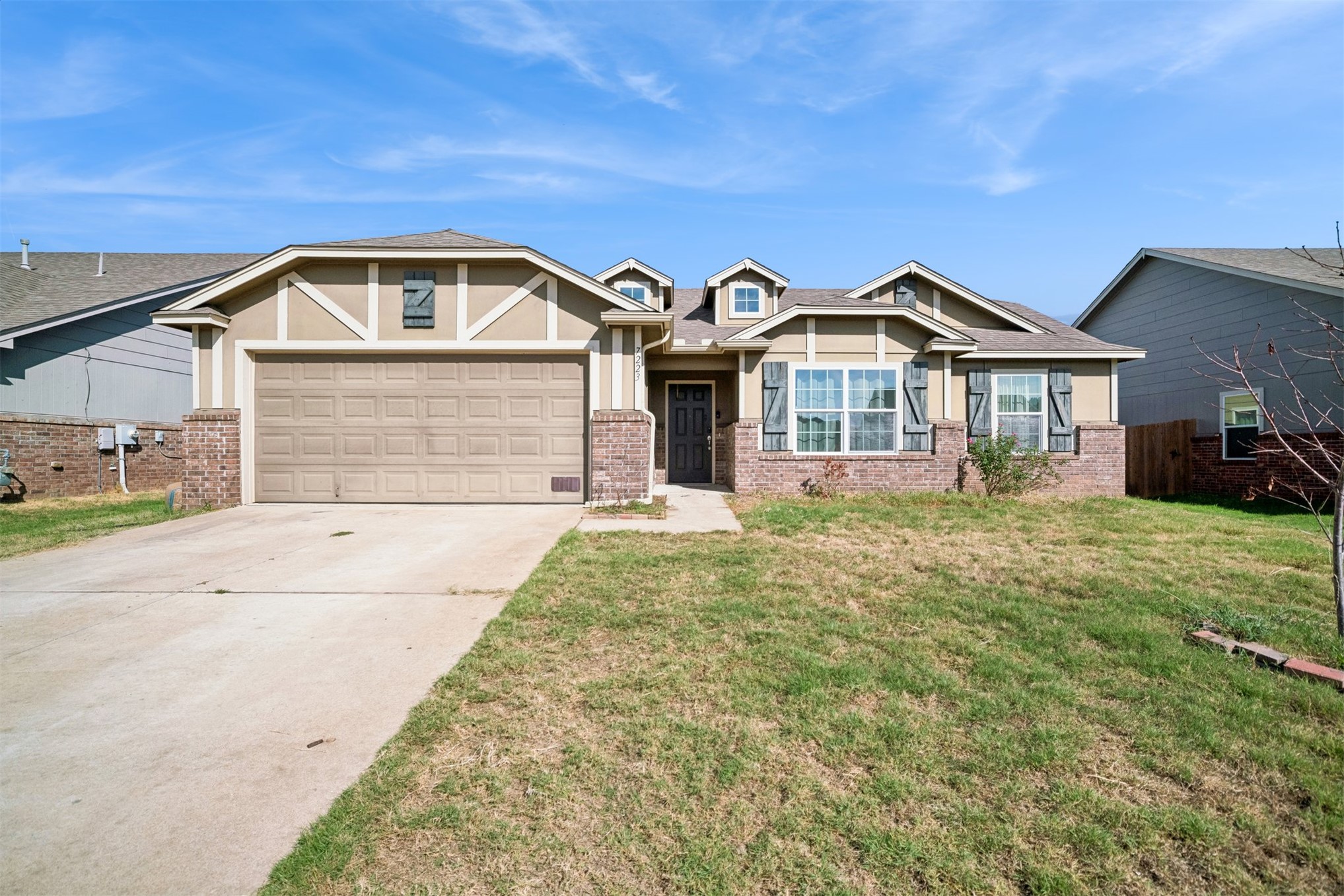 7223 S Laurel Place Property Photo 1