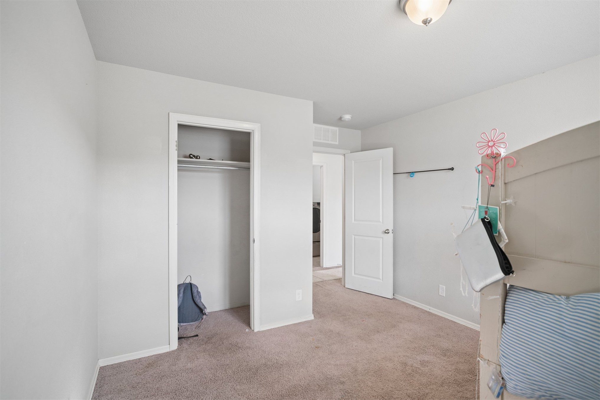7223 S Laurel Place Property Photo 16