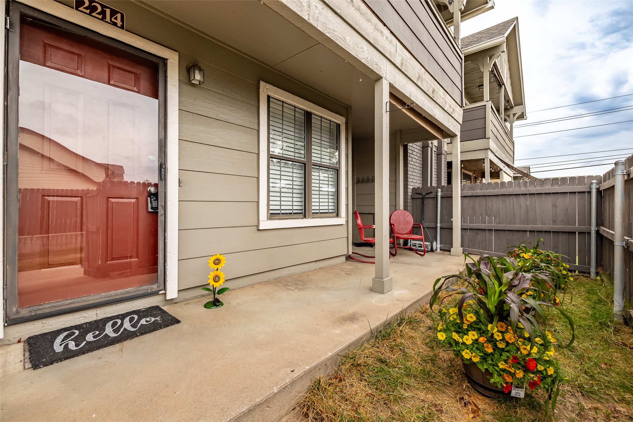 9036 College Avenue 2214 Property Photo 1