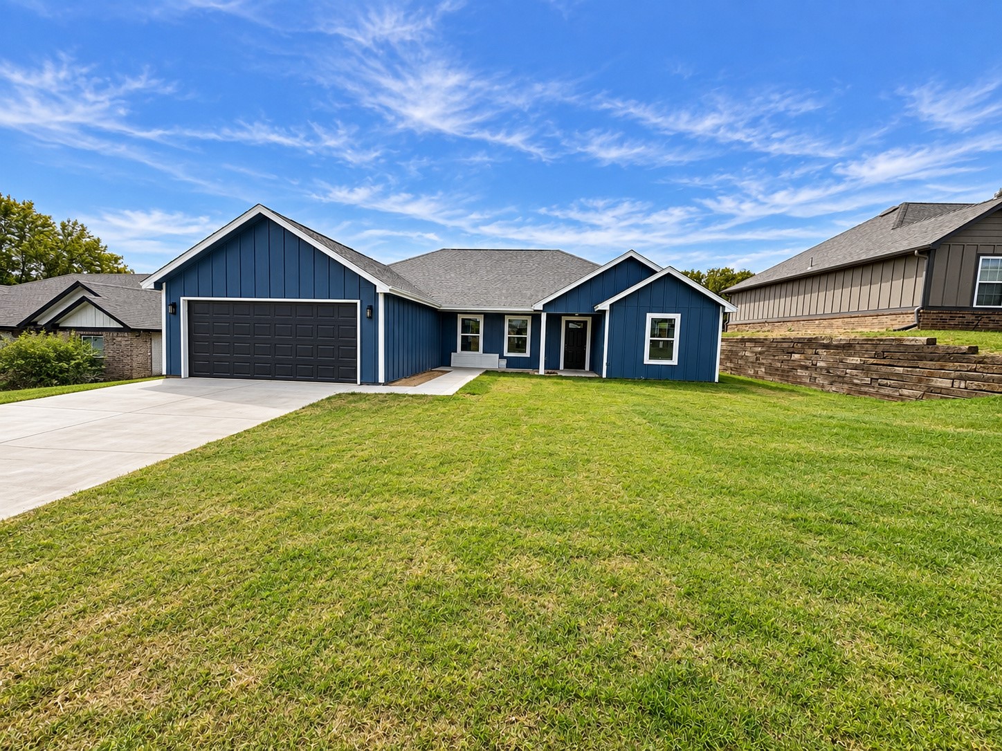 278 Grand Place Property Photo 1