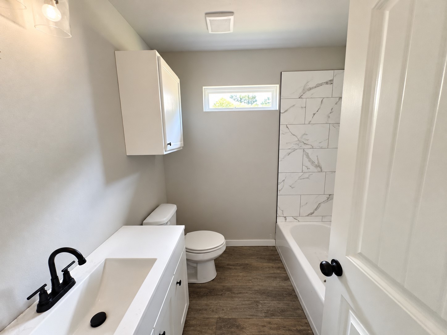 278 Grand Place Property Photo 8