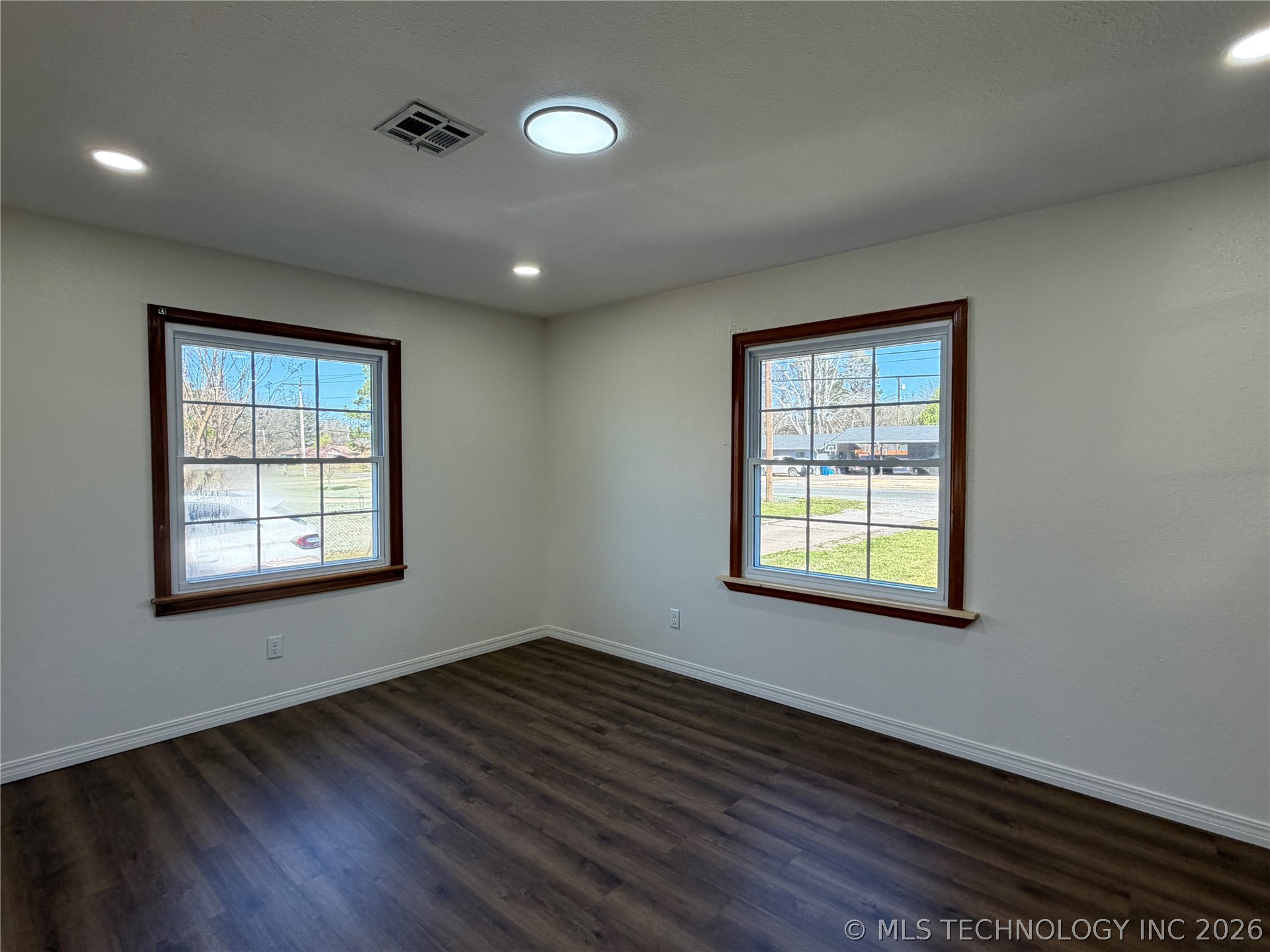 408 W Blair Avenue Property Photo 16