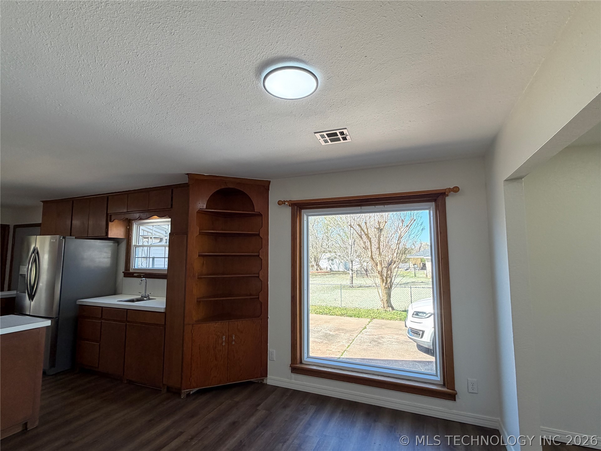 408 W Blair Avenue Property Photo 17