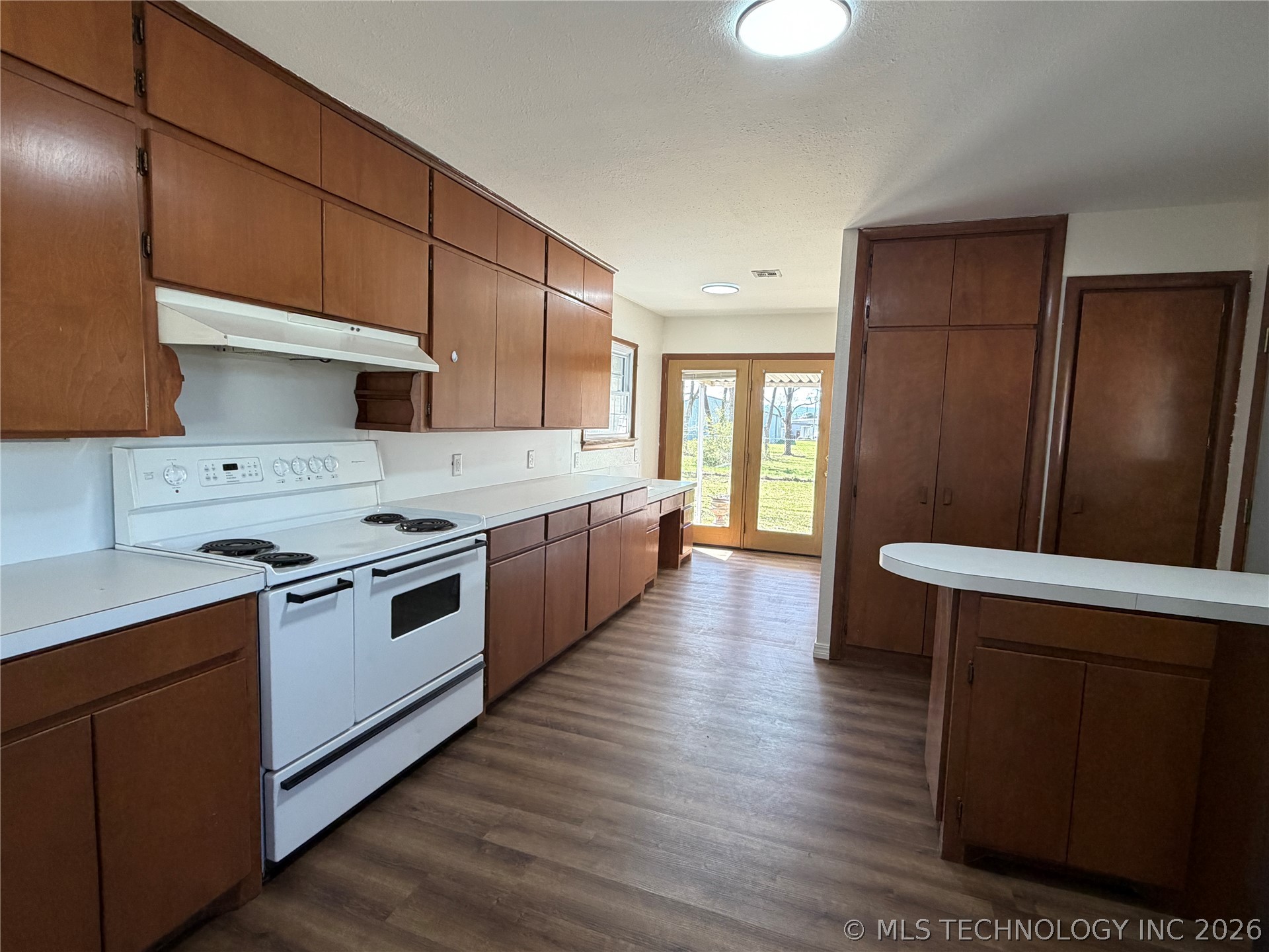 408 W Blair Avenue Property Photo 18