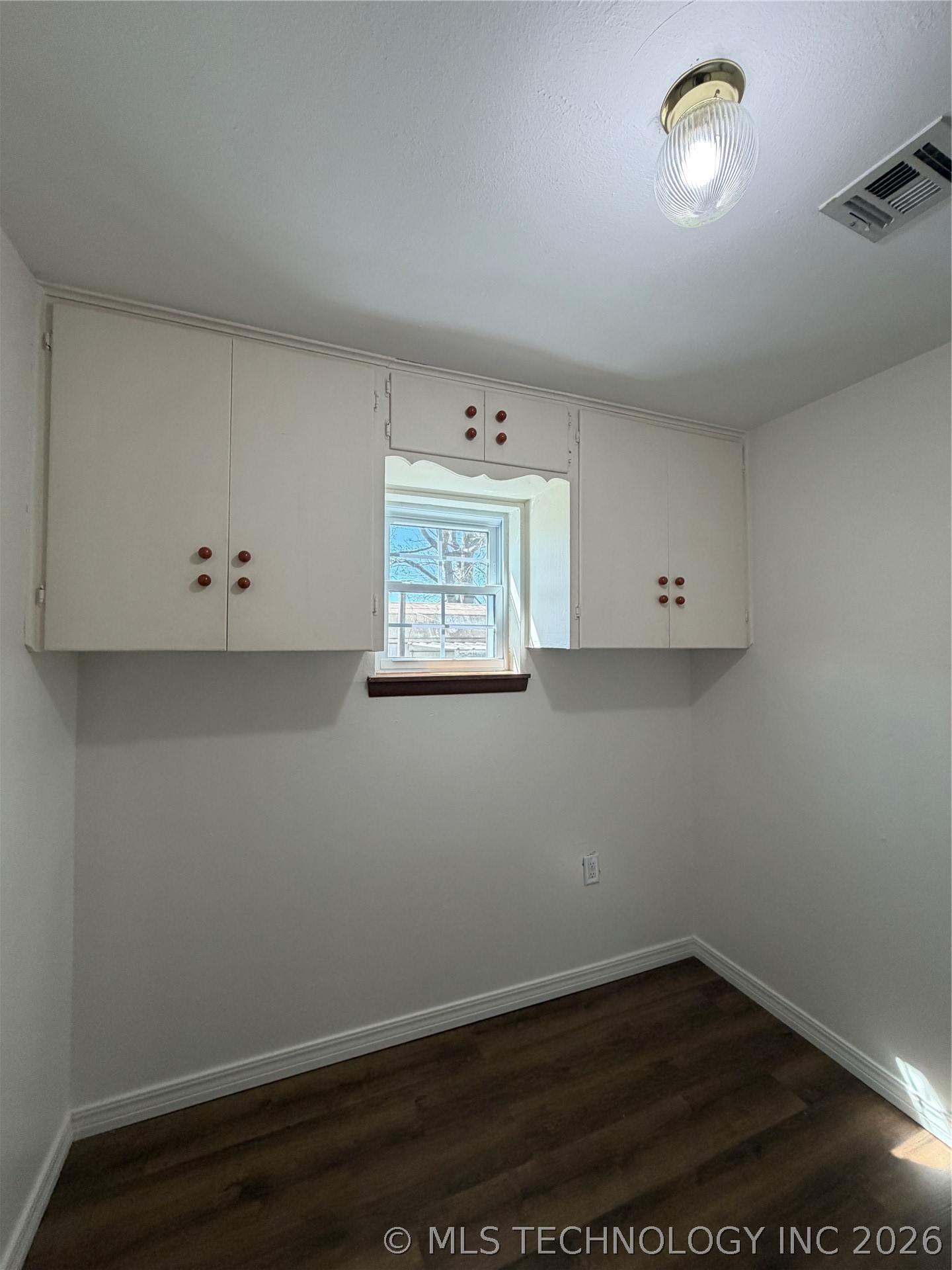 408 W Blair Avenue Property Photo 27