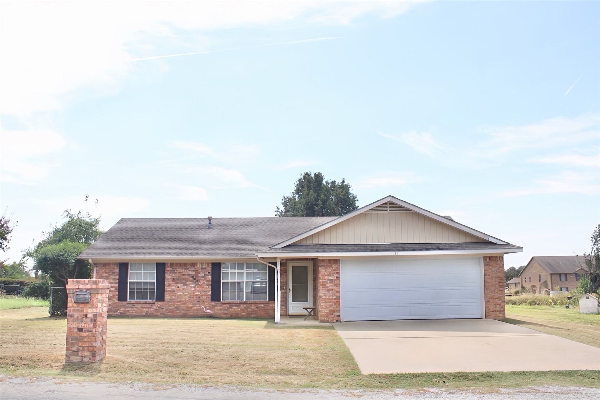 121 Ridgecrest Drive Property Photo 1