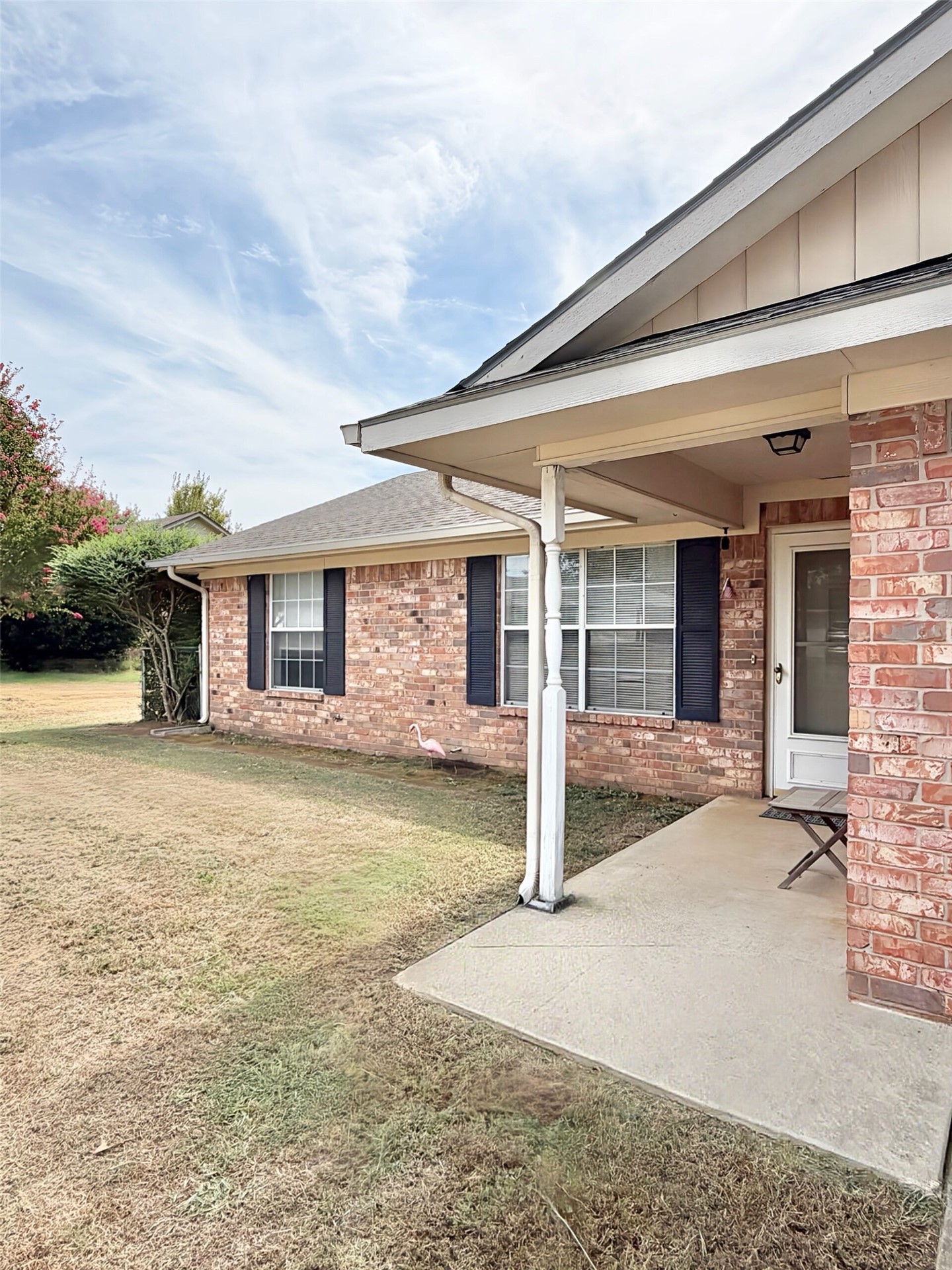 121 Ridgecrest Drive Property Photo 3
