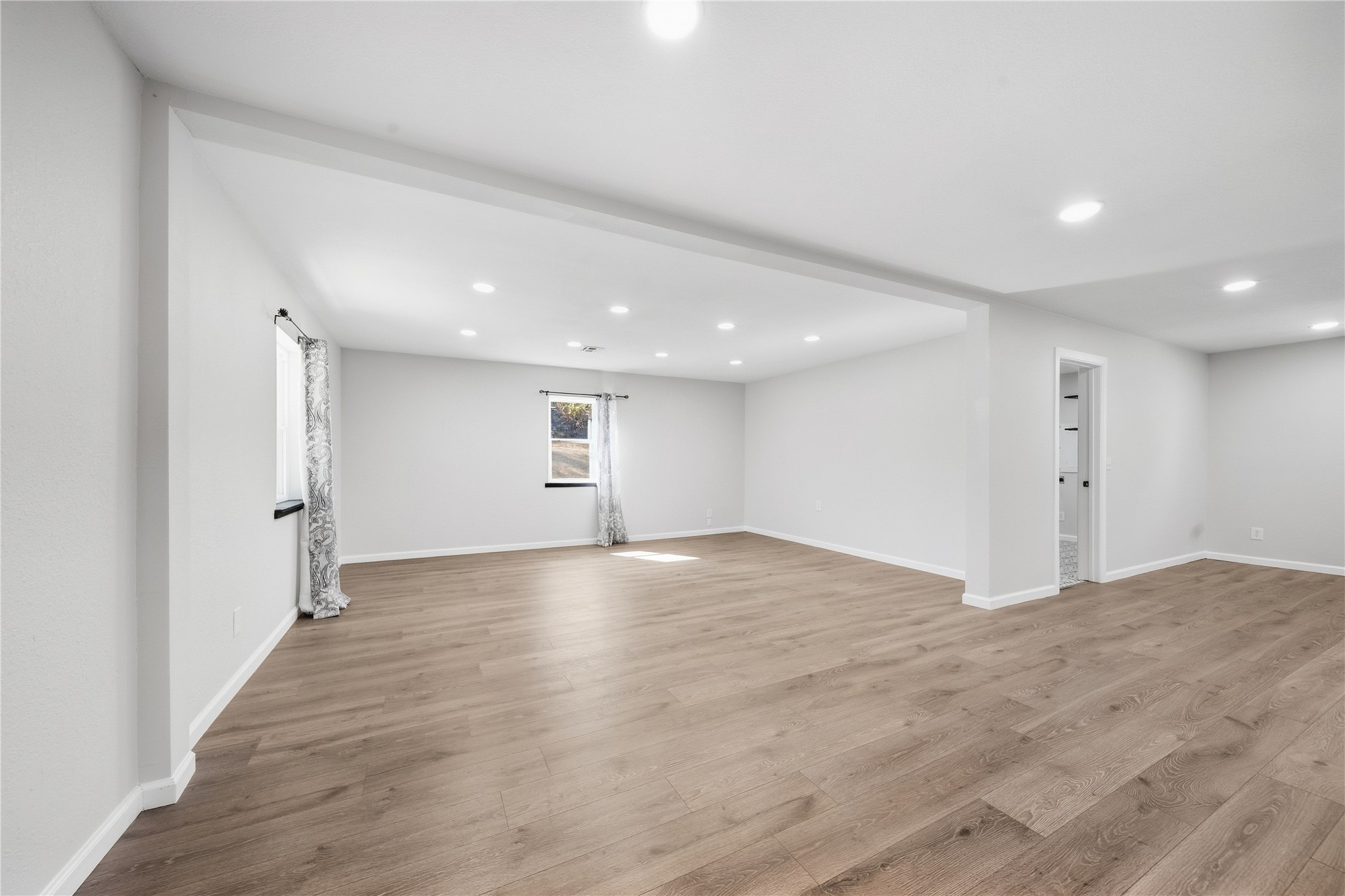 105778 S 4310 Property Photo 12