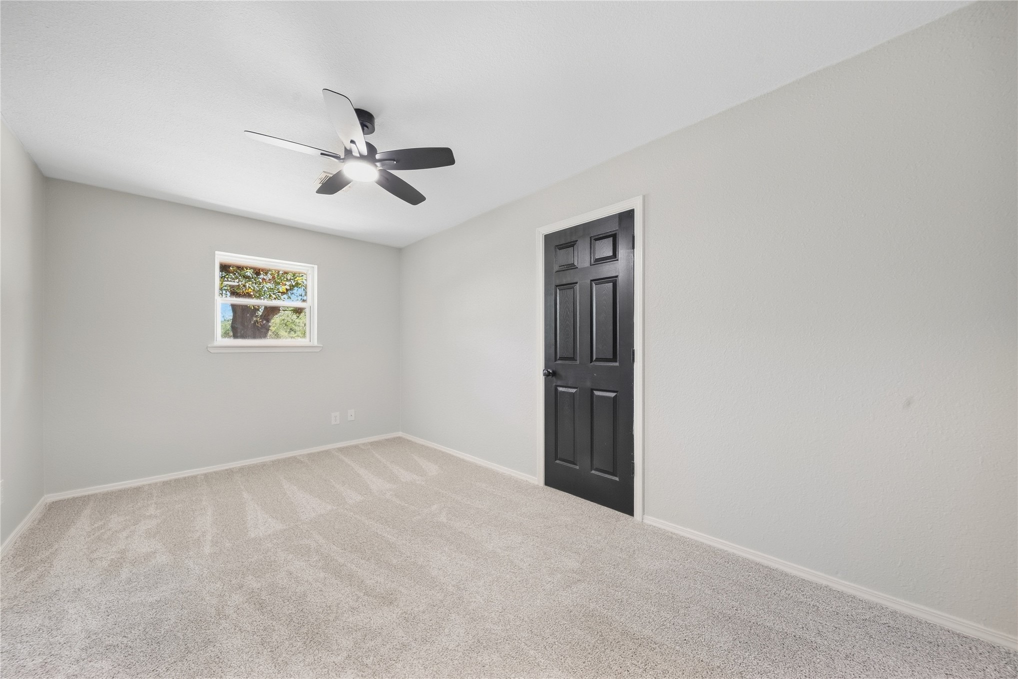 105778 S 4310 Property Photo 25