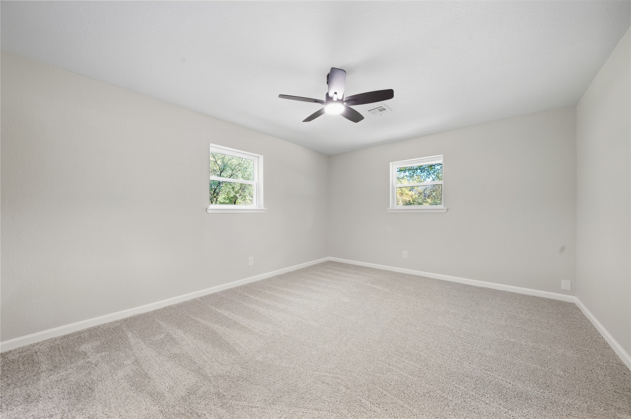 105778 S 4310 Property Photo 27