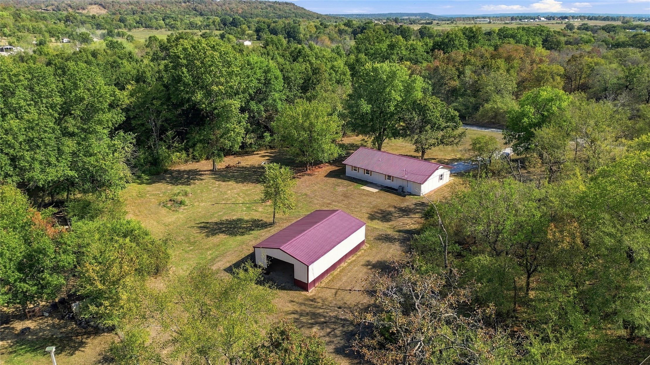 105778 S 4310 Property Photo 34