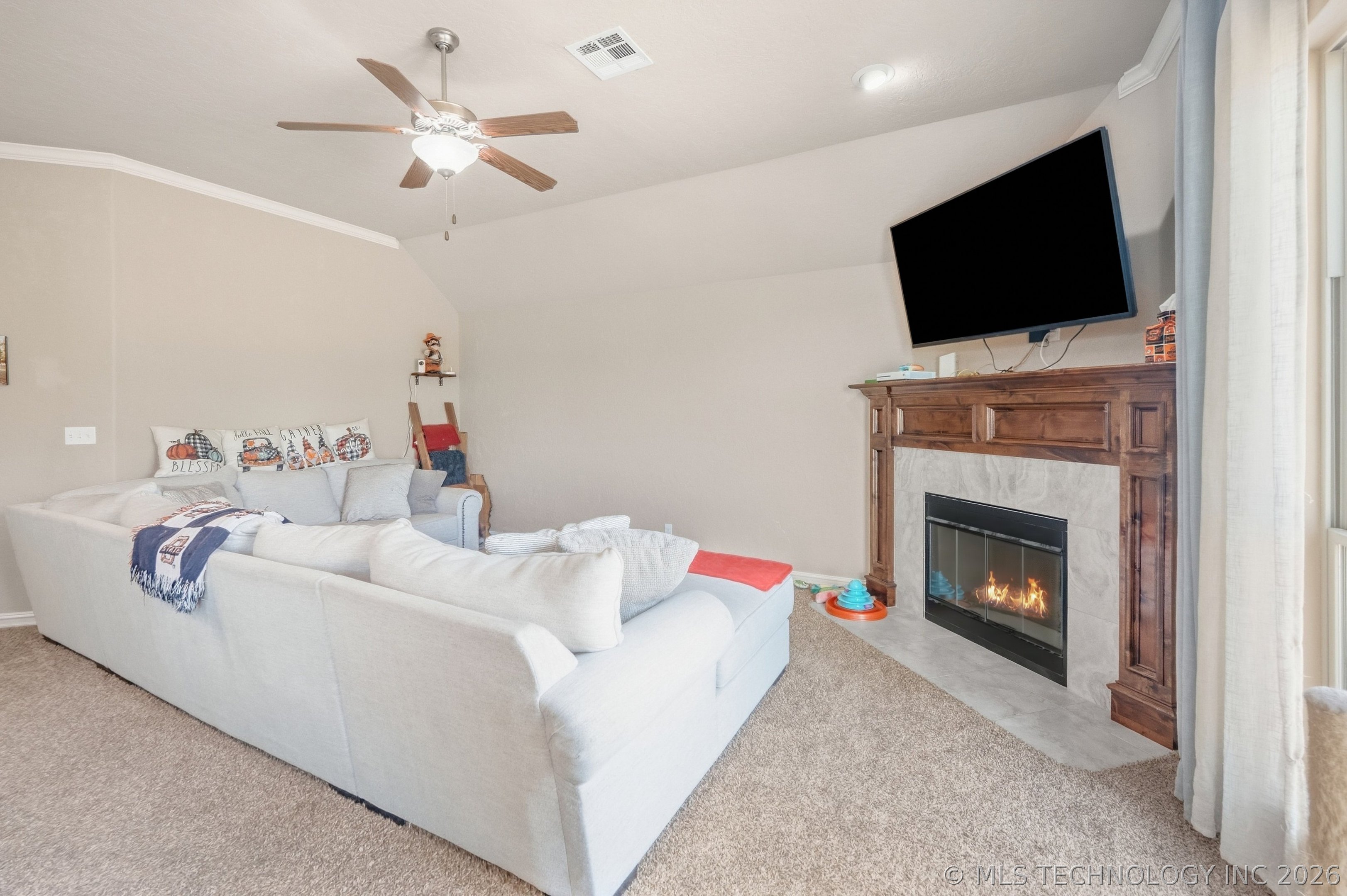 25420 Stonebridge Parkway Property Photo 6