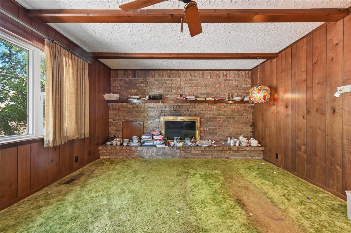 274 Crestwood Drive Property Photo 11