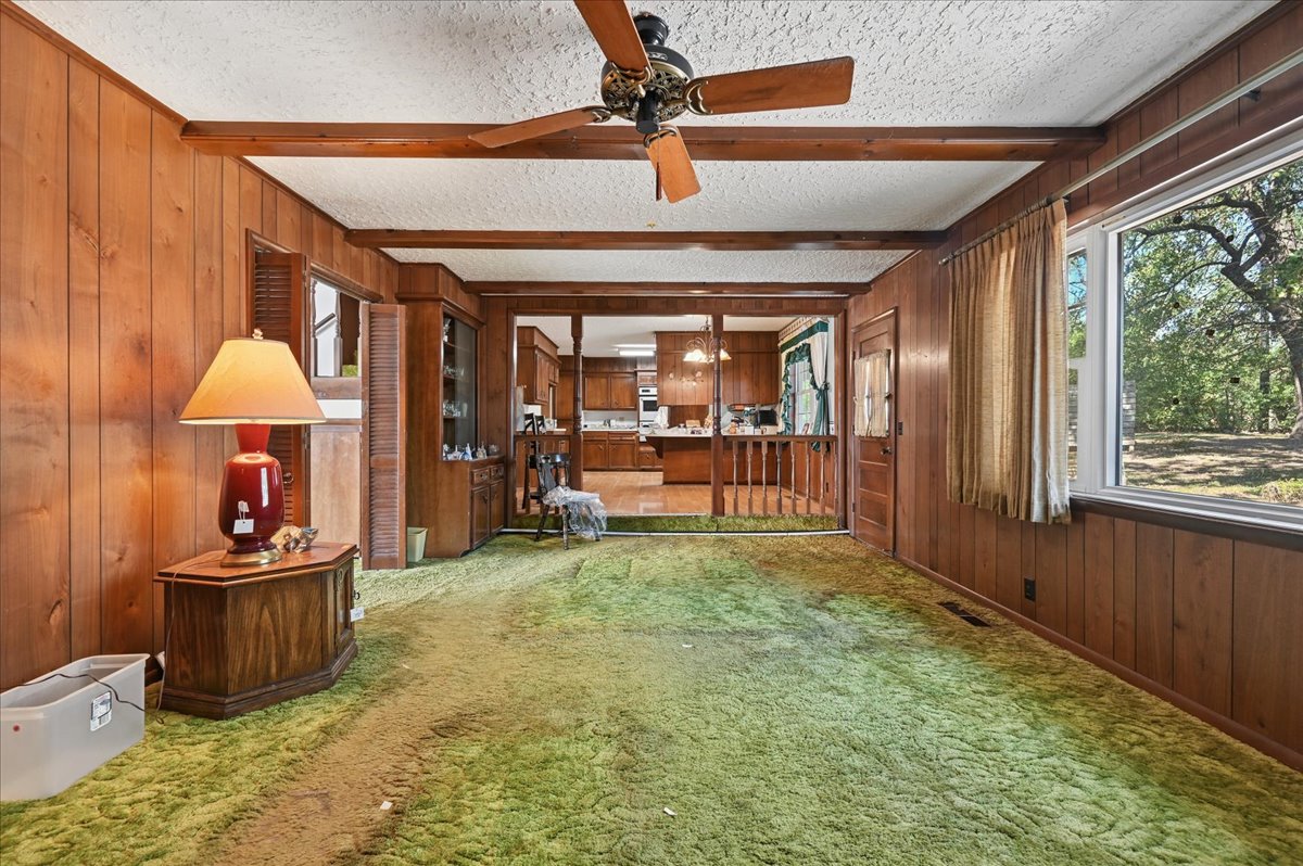 274 Crestwood Drive Property Photo 12