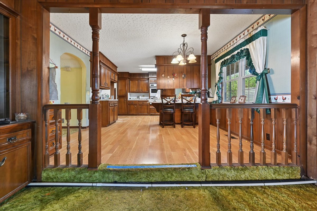 274 Crestwood Drive Property Photo 13