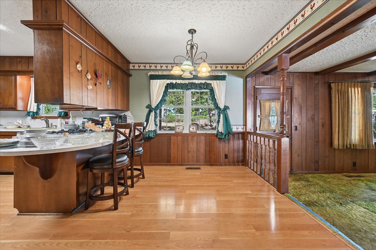 274 Crestwood Drive Property Photo 14