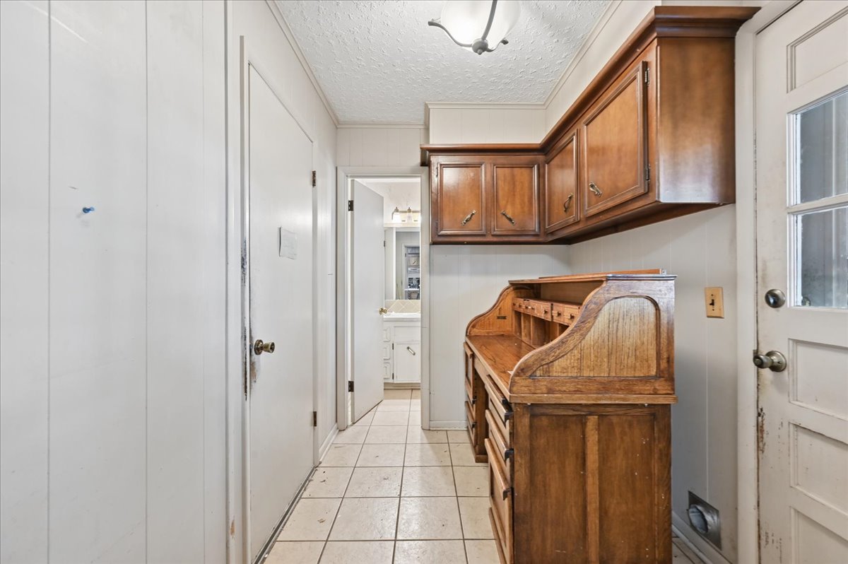274 Crestwood Drive Property Photo 33