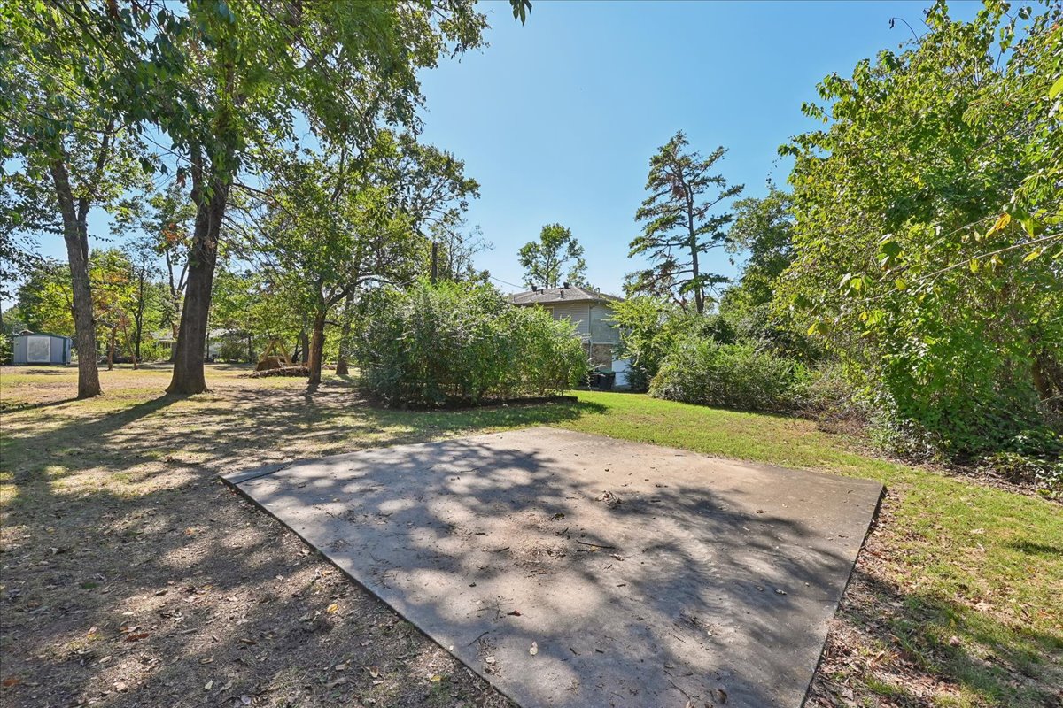 274 Crestwood Drive Property Photo 36