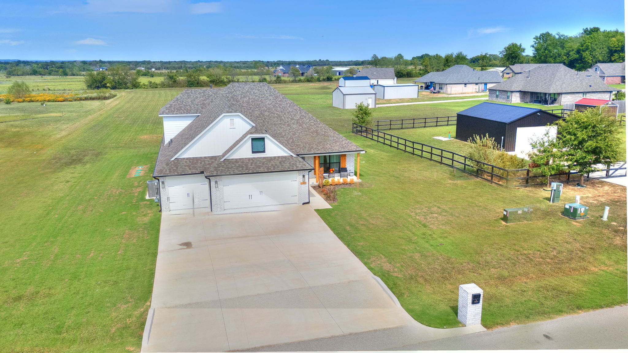 32253 E 67th Place S Property Photo 15
