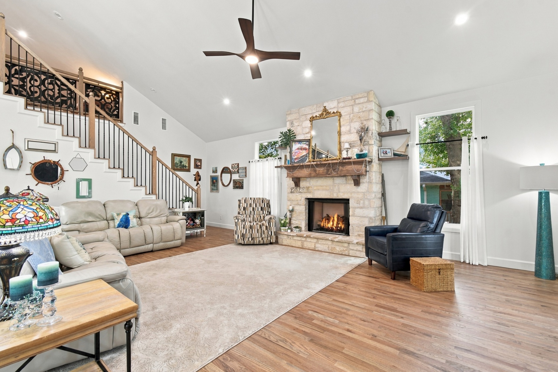 414453 E 1074 Property Photo 11