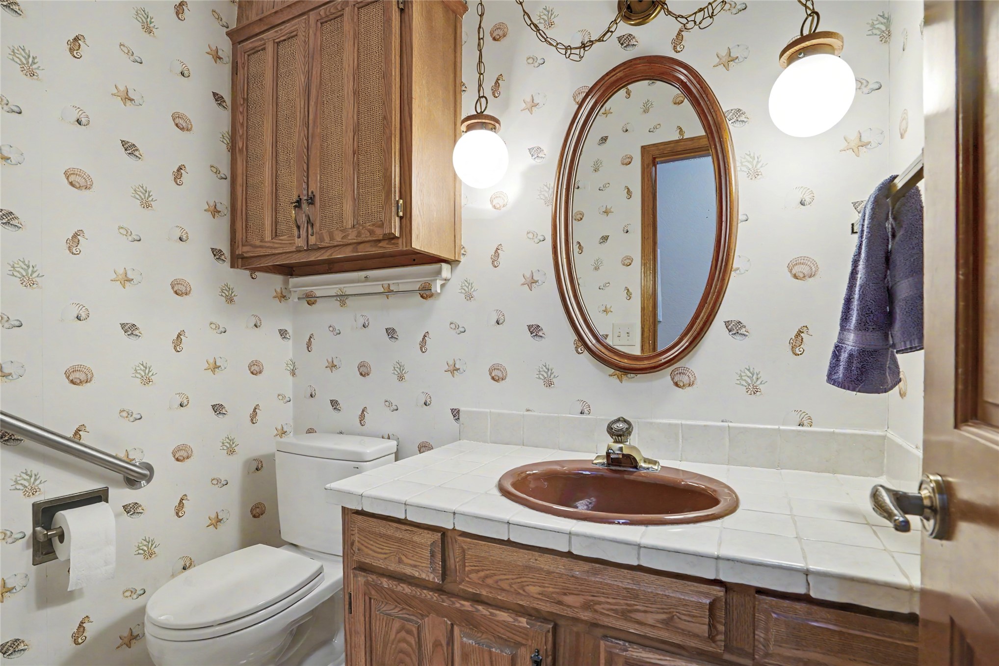8401 Fairway Place Property Photo 31