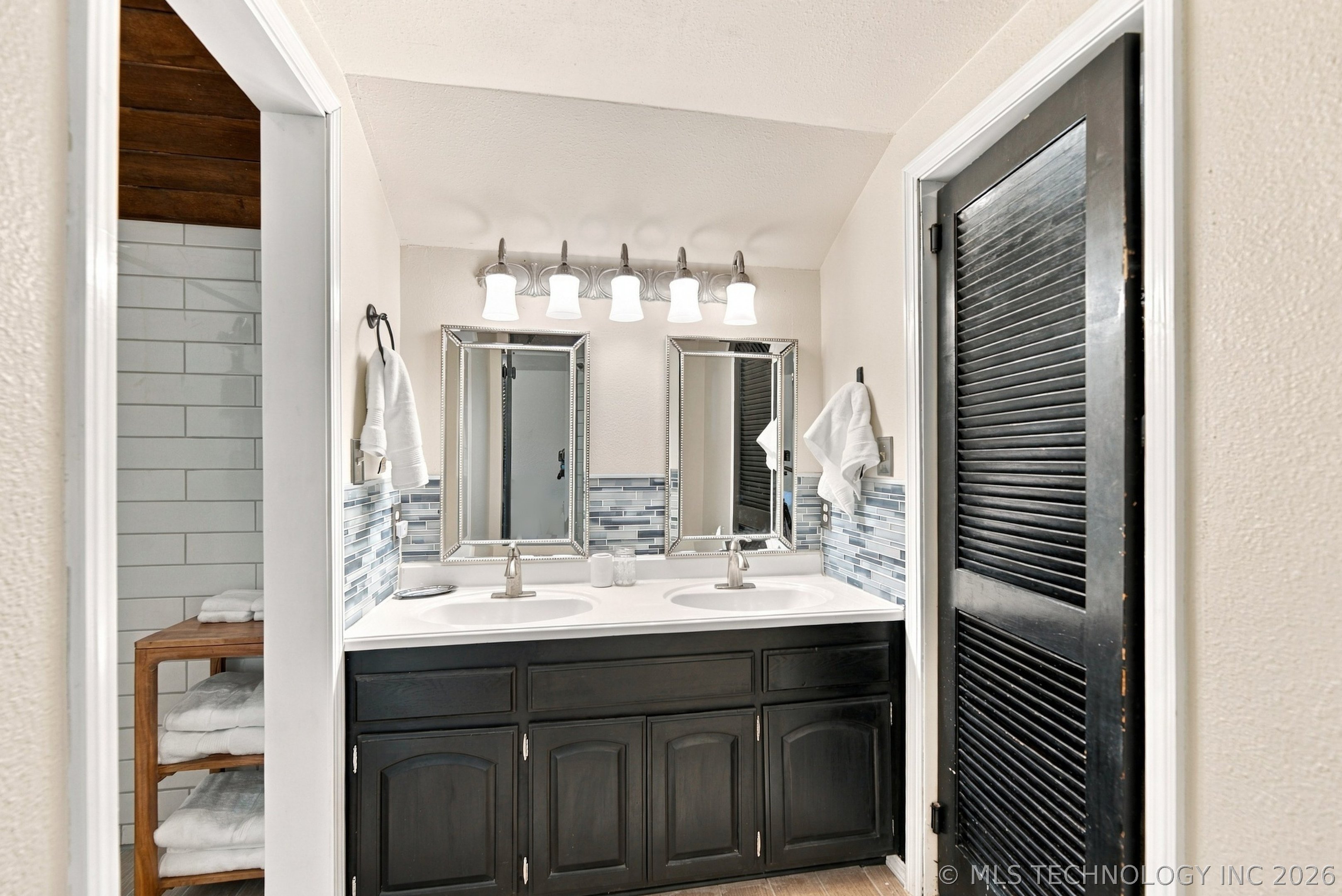 893 Bayshore Drive Property Photo 22