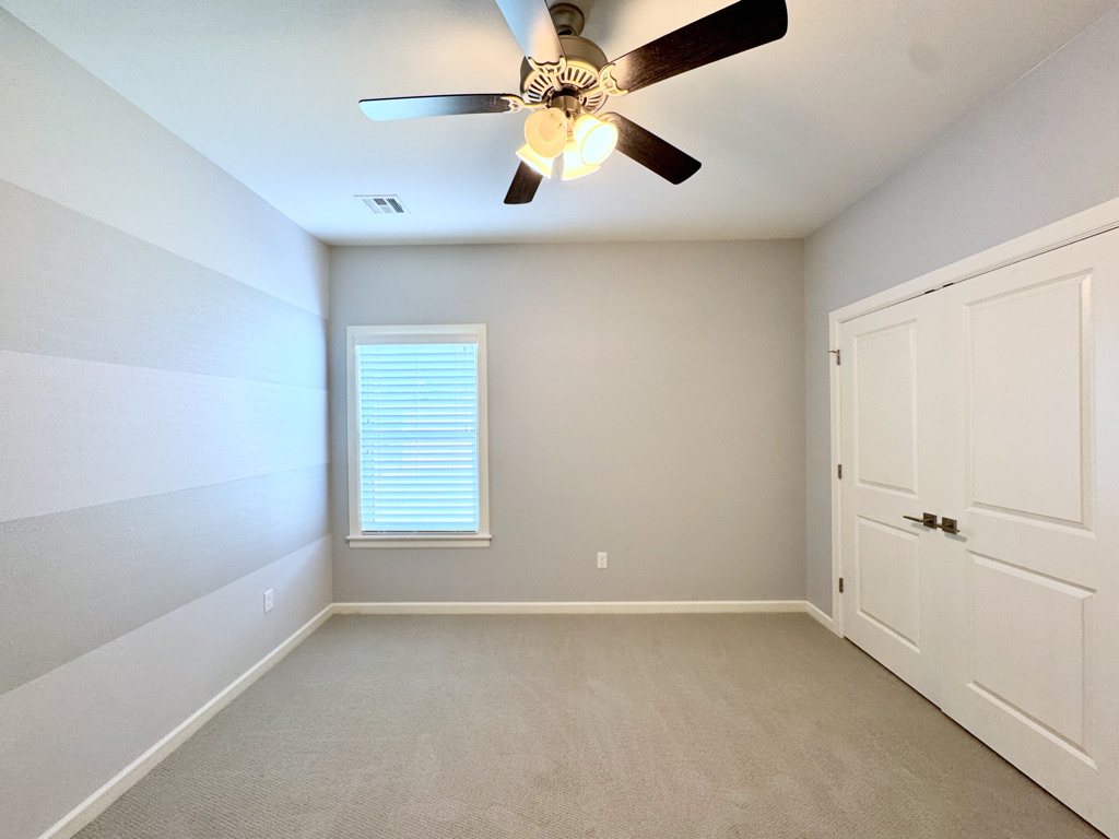 6601 S Indianwood Avenue Property Photo 23