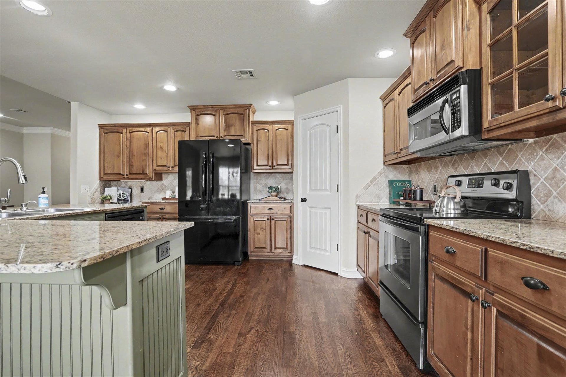 11713 S Oak Street Sw Property Photo 16