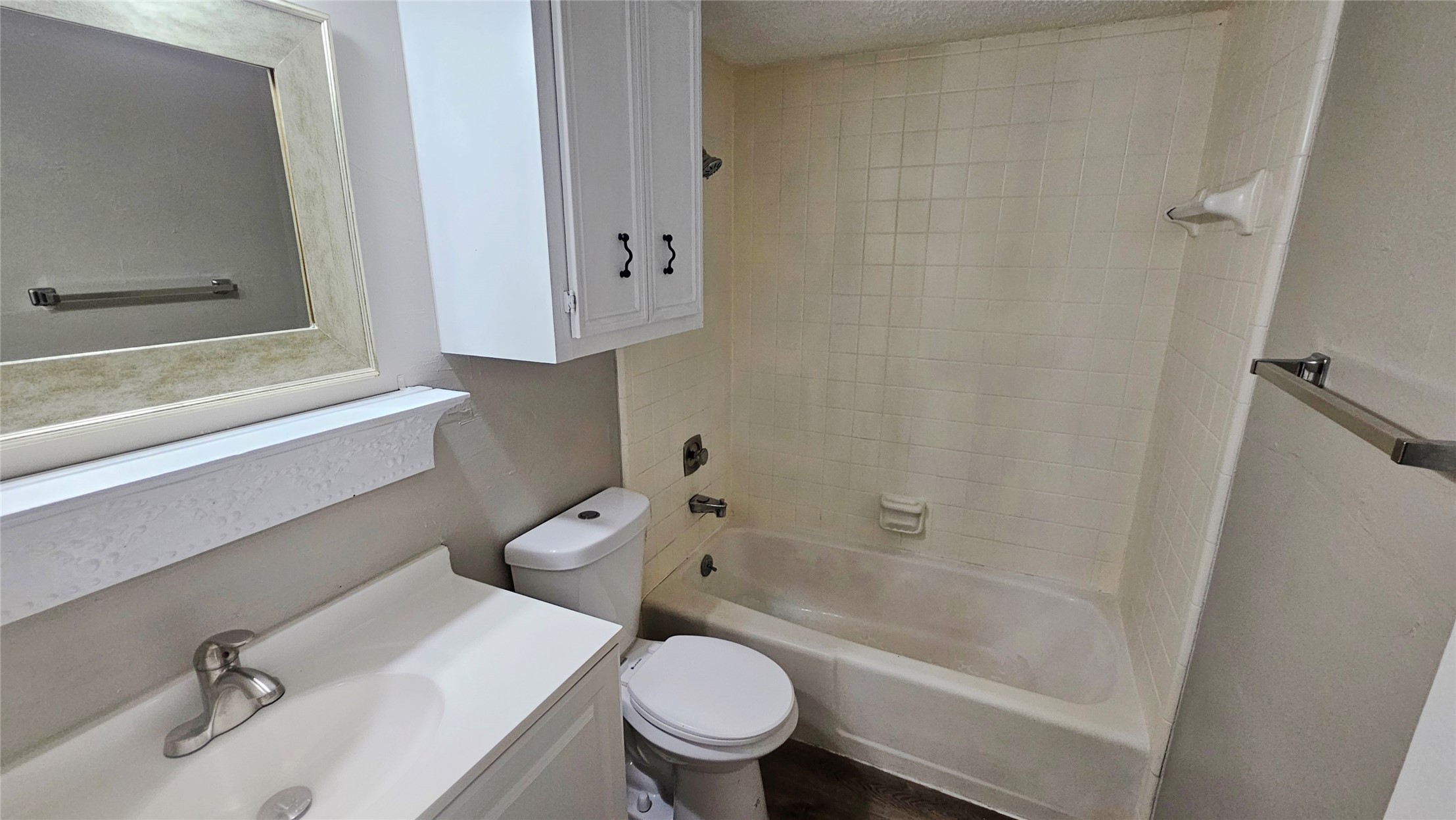 1212 S Walnut Avenue Property Photo 18