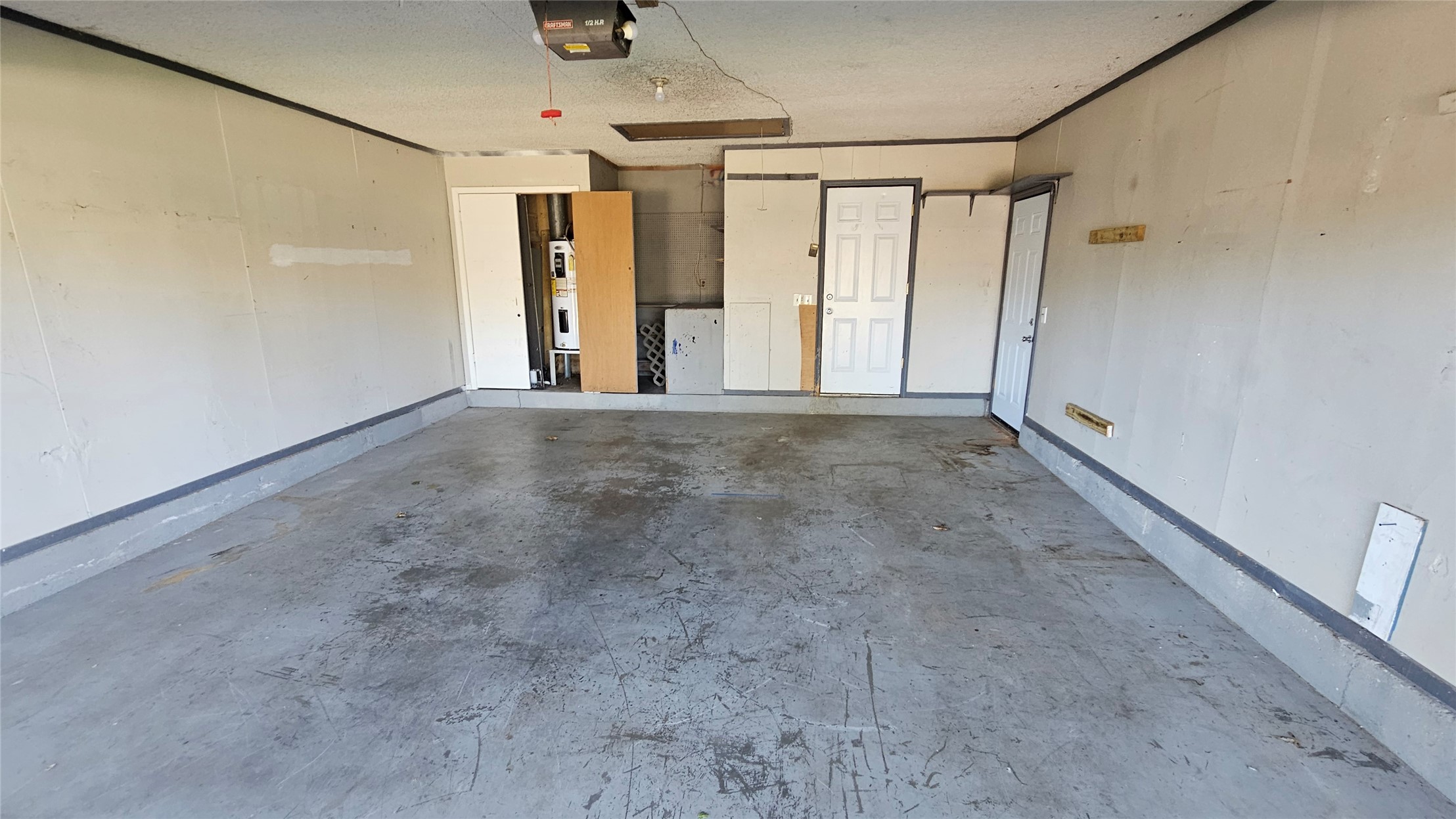 1212 S Walnut Avenue Property Photo 24