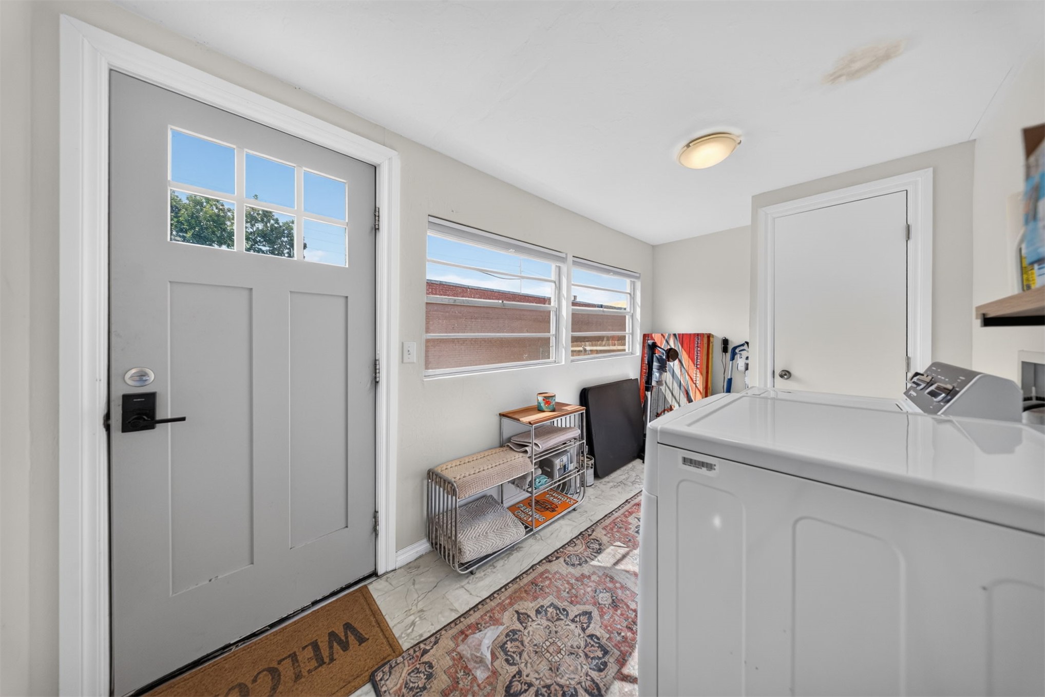 1109 S Main Street Property Photo 18