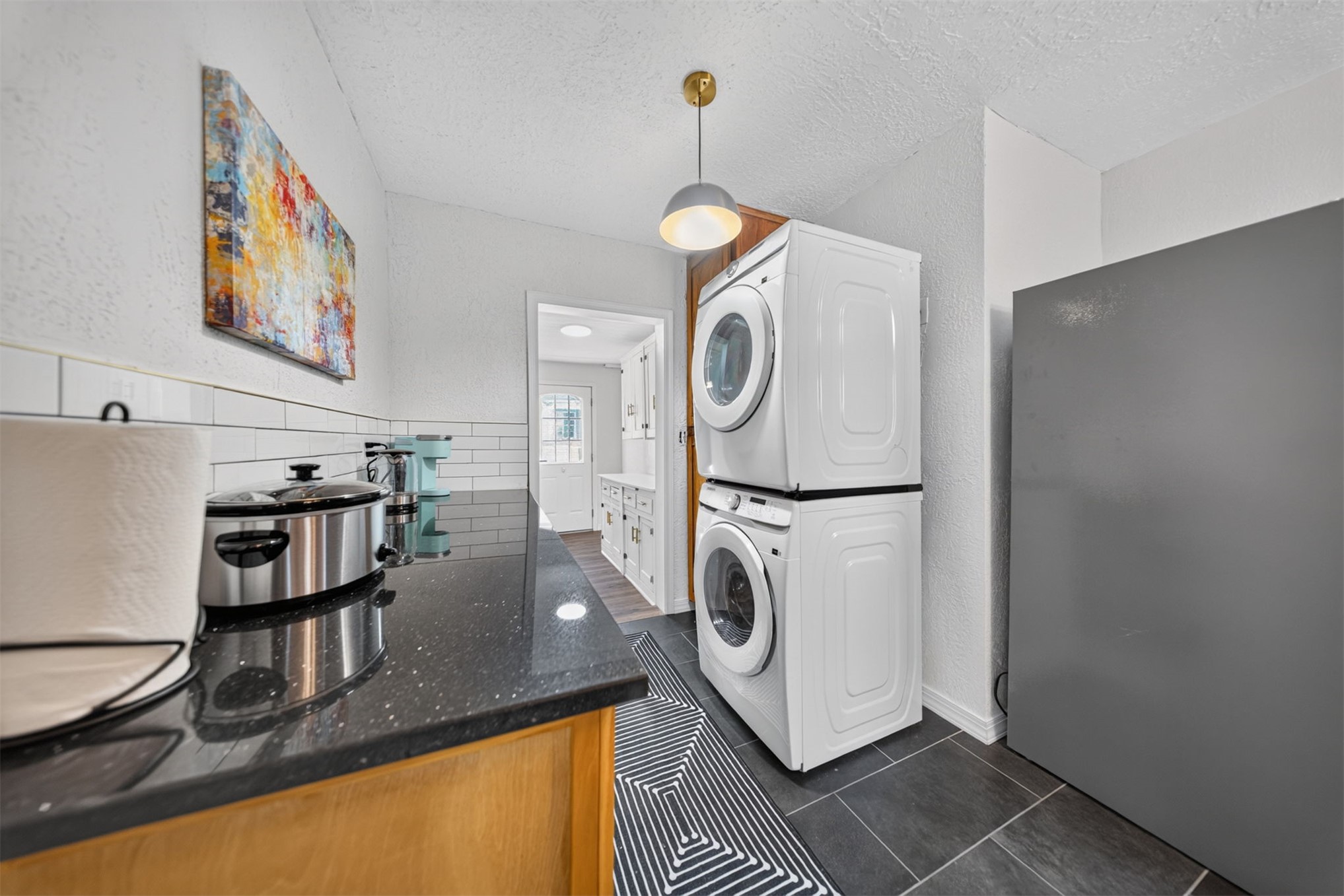 1231 S Gary Place Property Photo 12