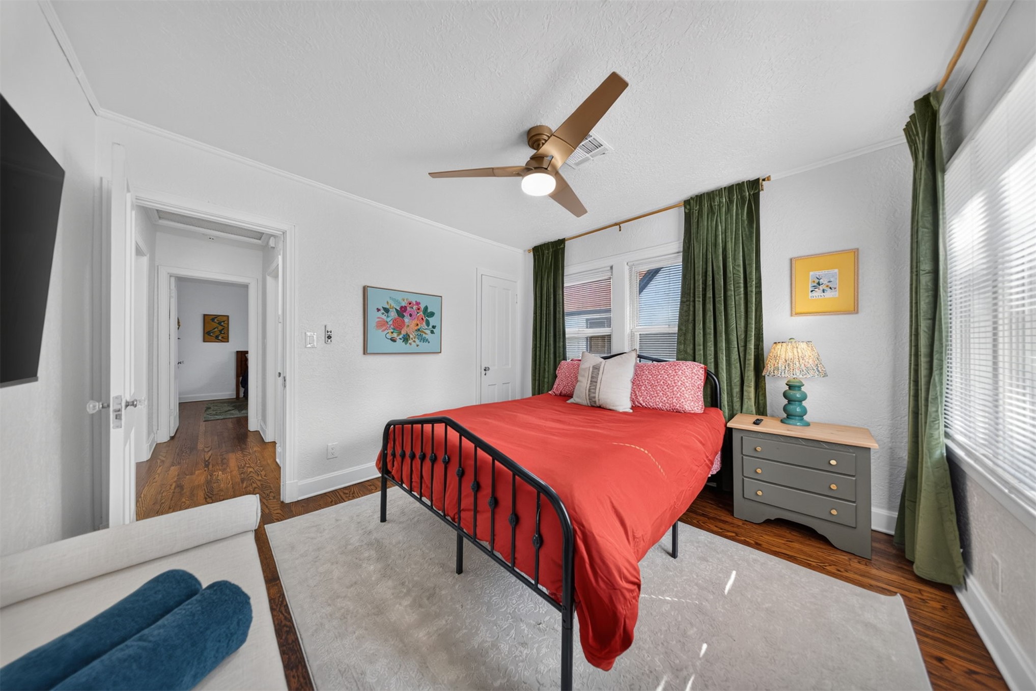1231 S Gary Place Property Photo 16