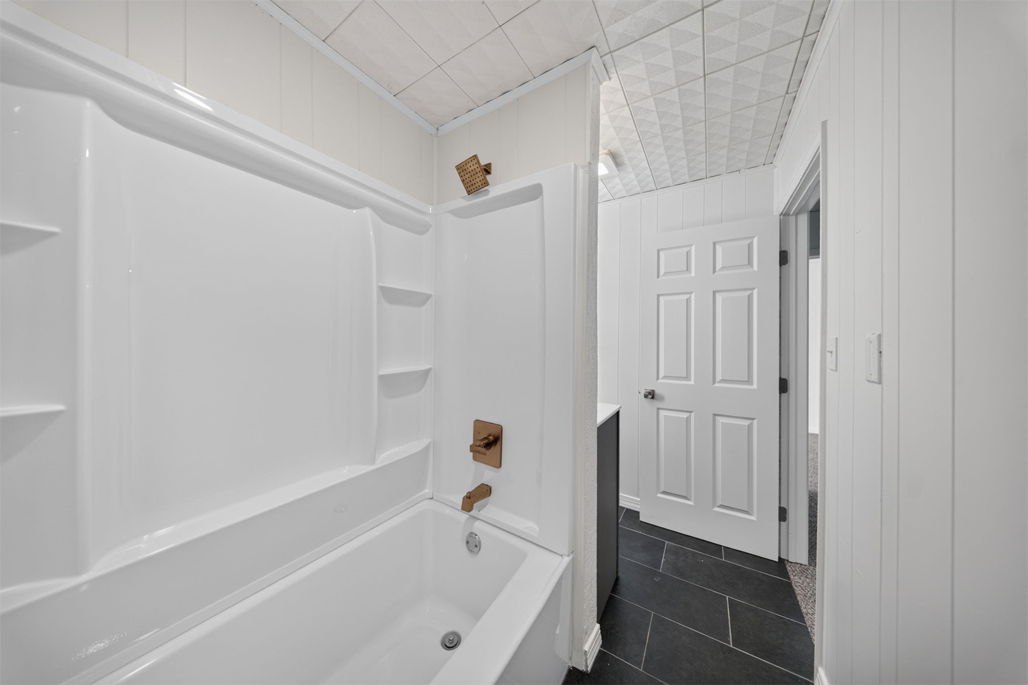 1231 S Gary Place Property Photo 31