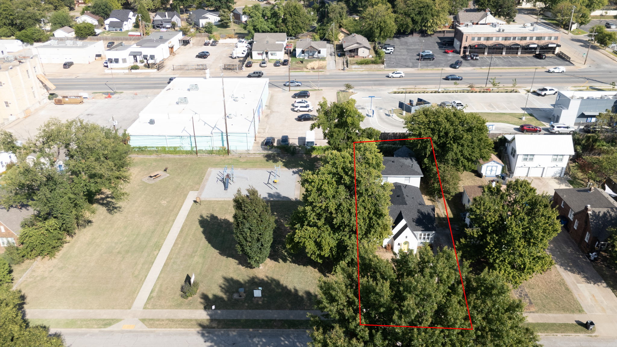 1231 S Gary Place Property Photo 38
