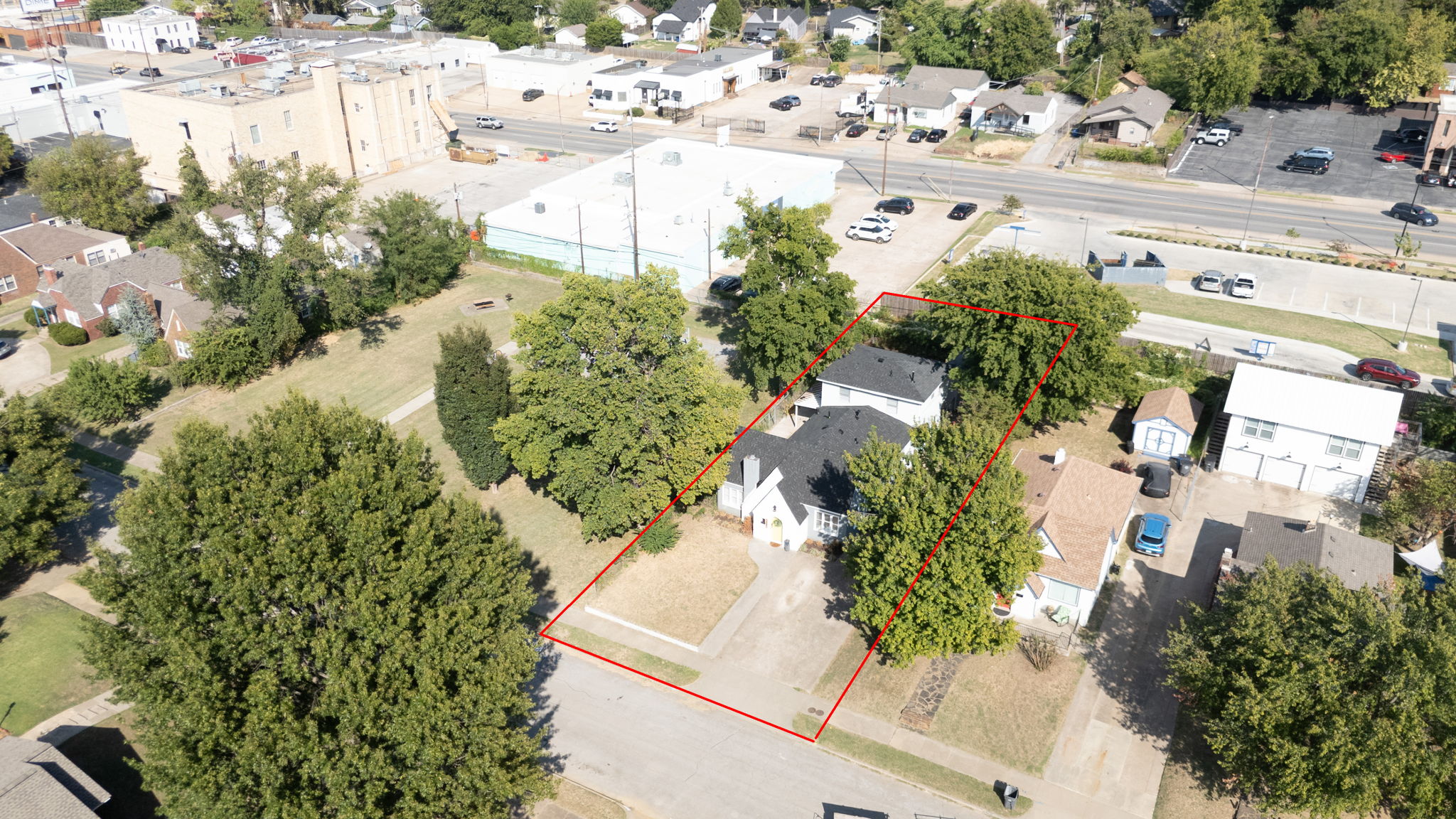 1231 S Gary Place Property Photo 39