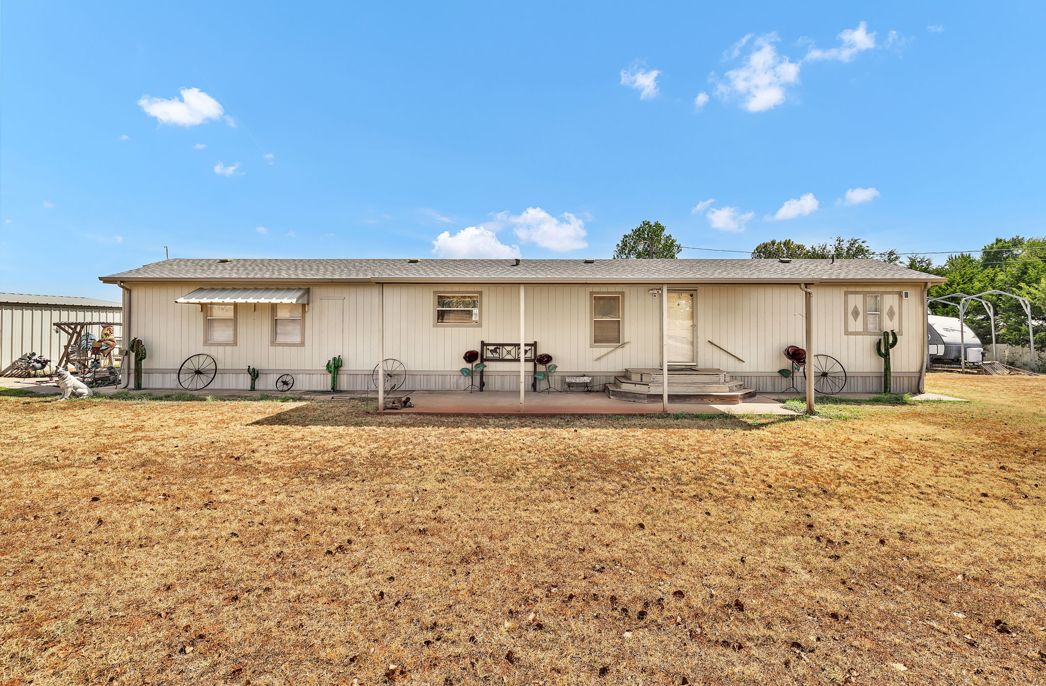 512 N Rockwell Avenue Property Photo 6