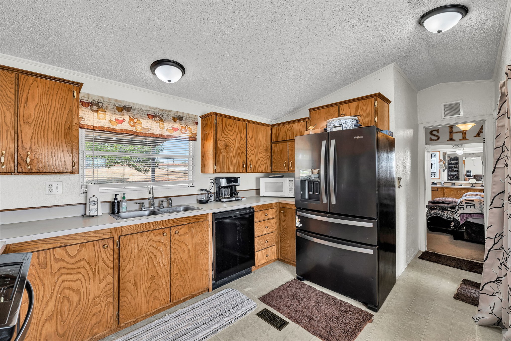 512 N Rockwell Avenue Property Photo 15