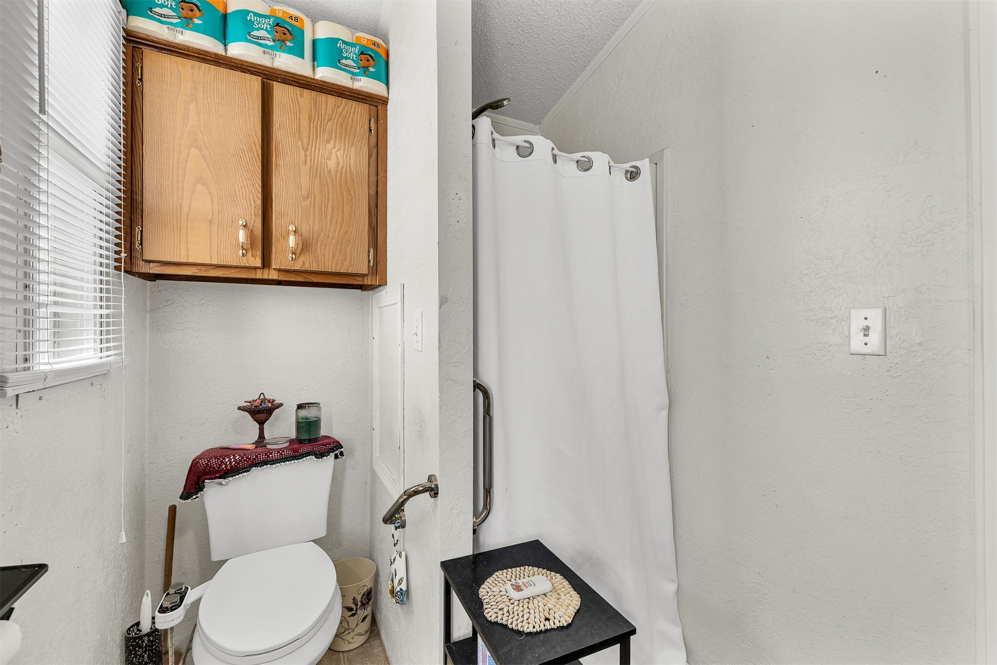 512 N Rockwell Avenue Property Photo 21