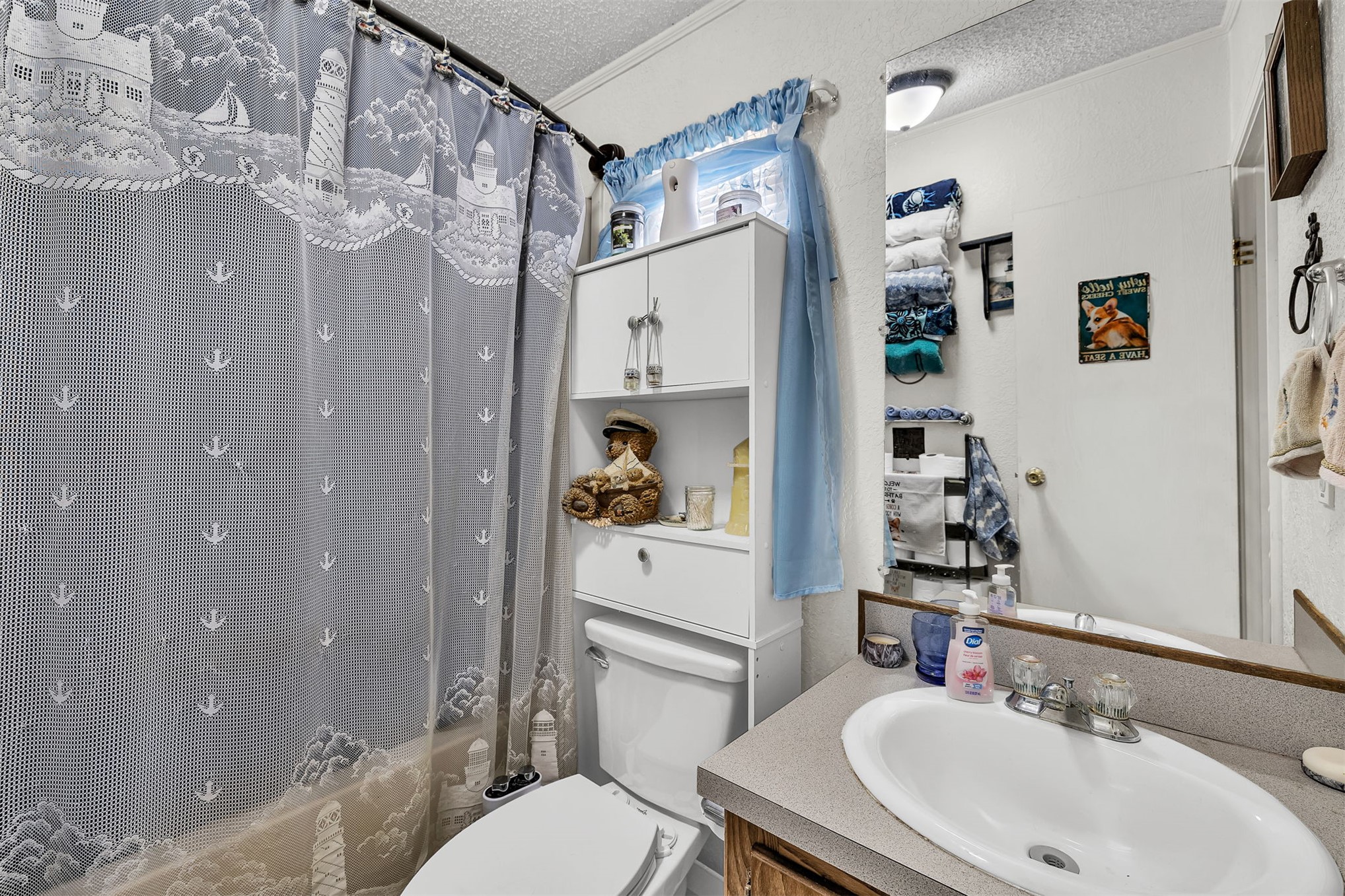 512 N Rockwell Avenue Property Photo 23