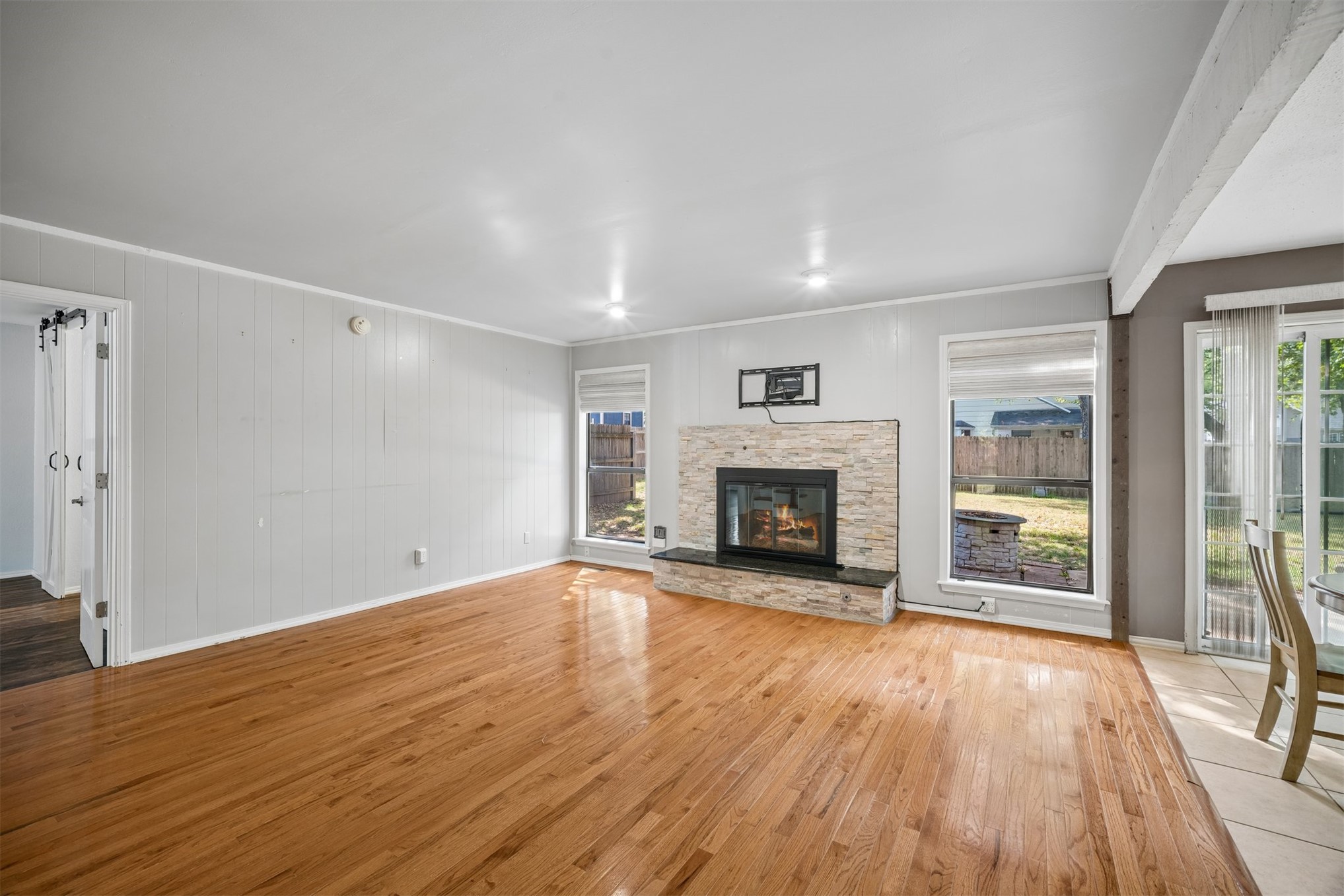2509 W Canton Place Property Photo 8