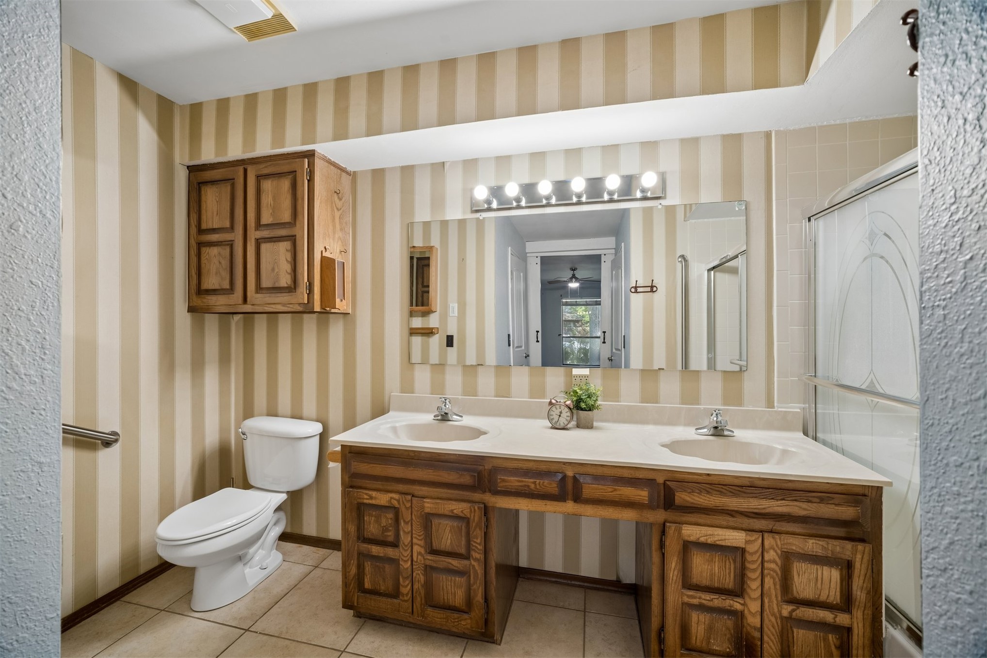 2509 W Canton Place Property Photo 12