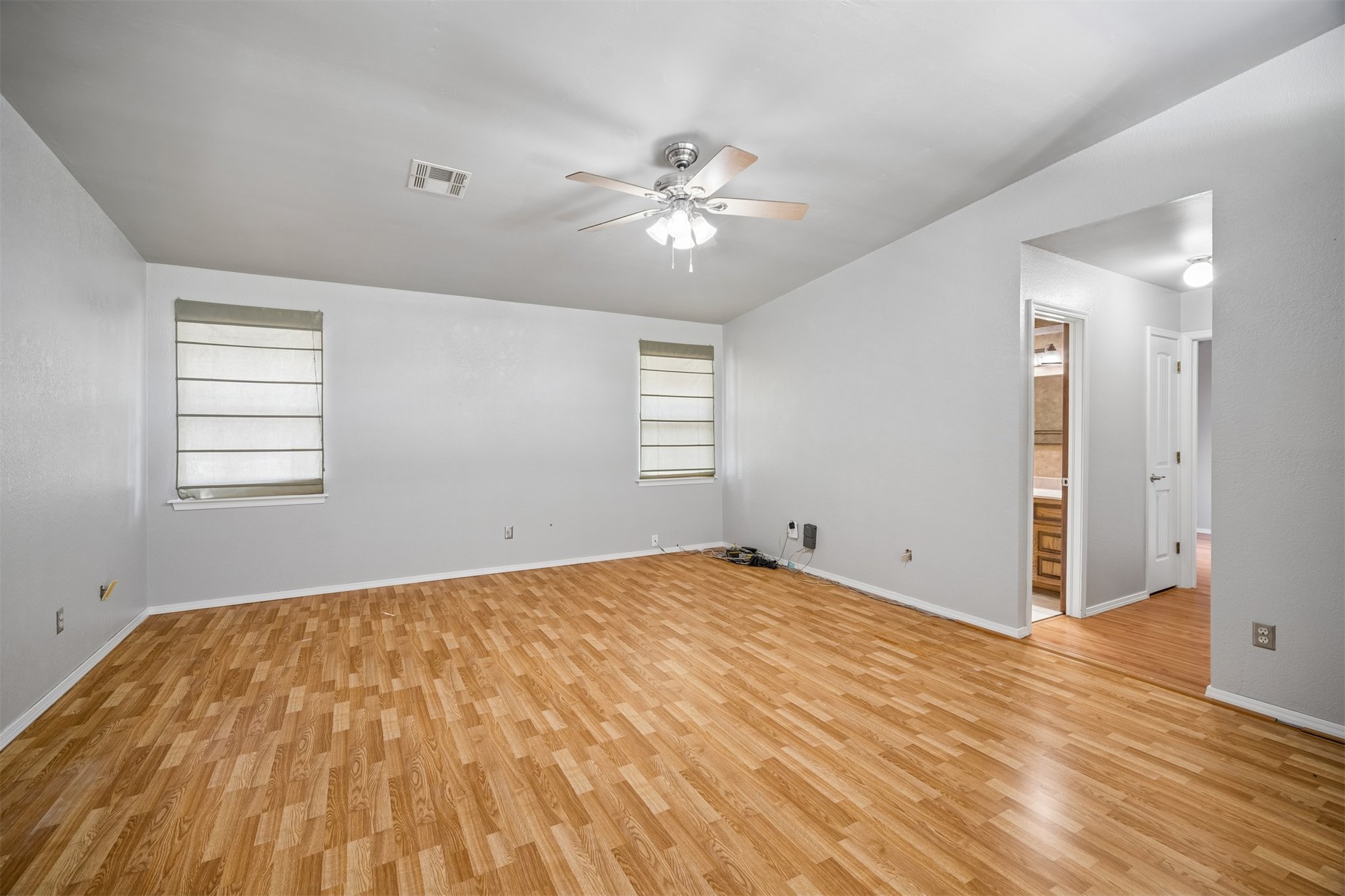 2509 W Canton Place Property Photo 20