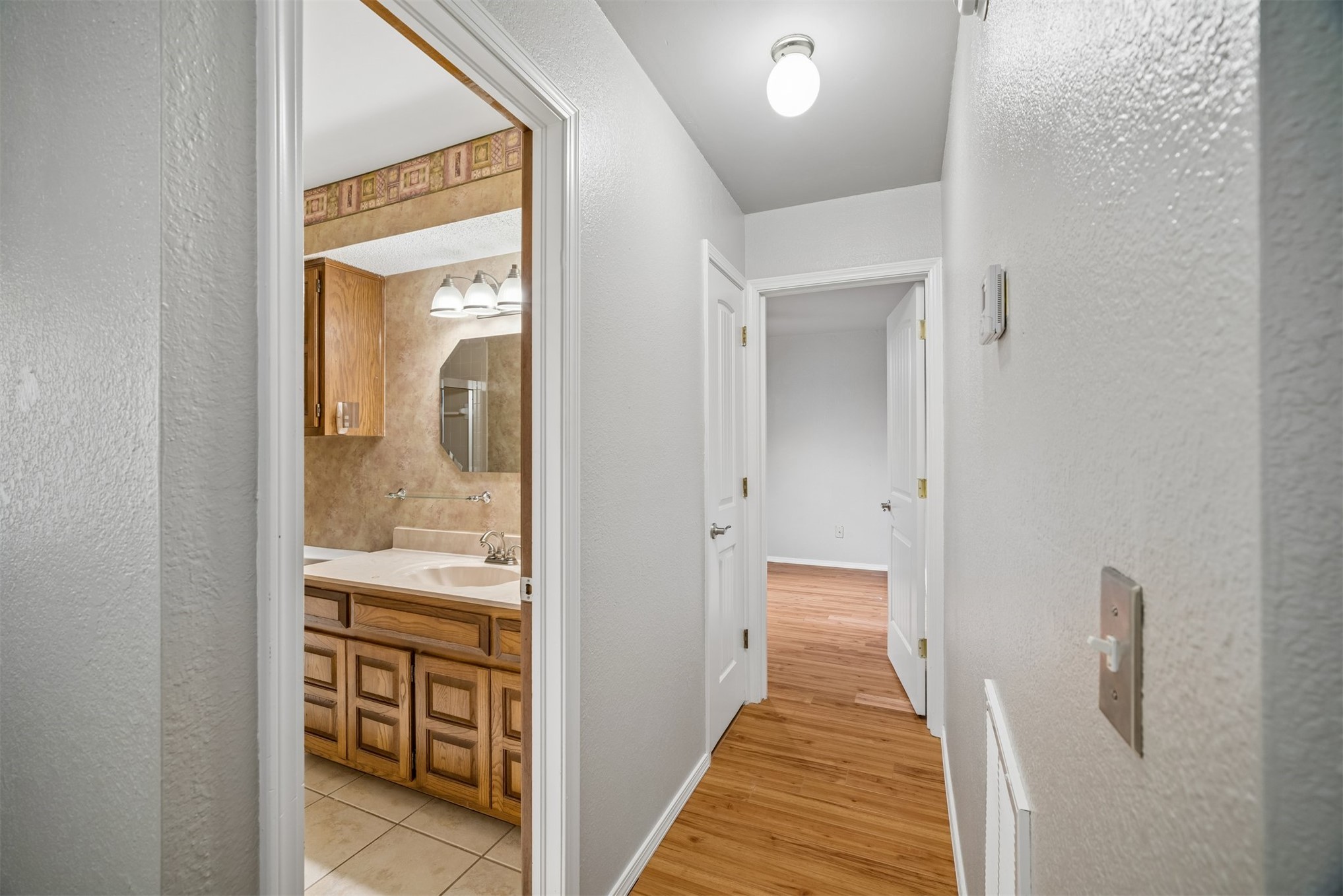 2509 W Canton Place Property Photo 21