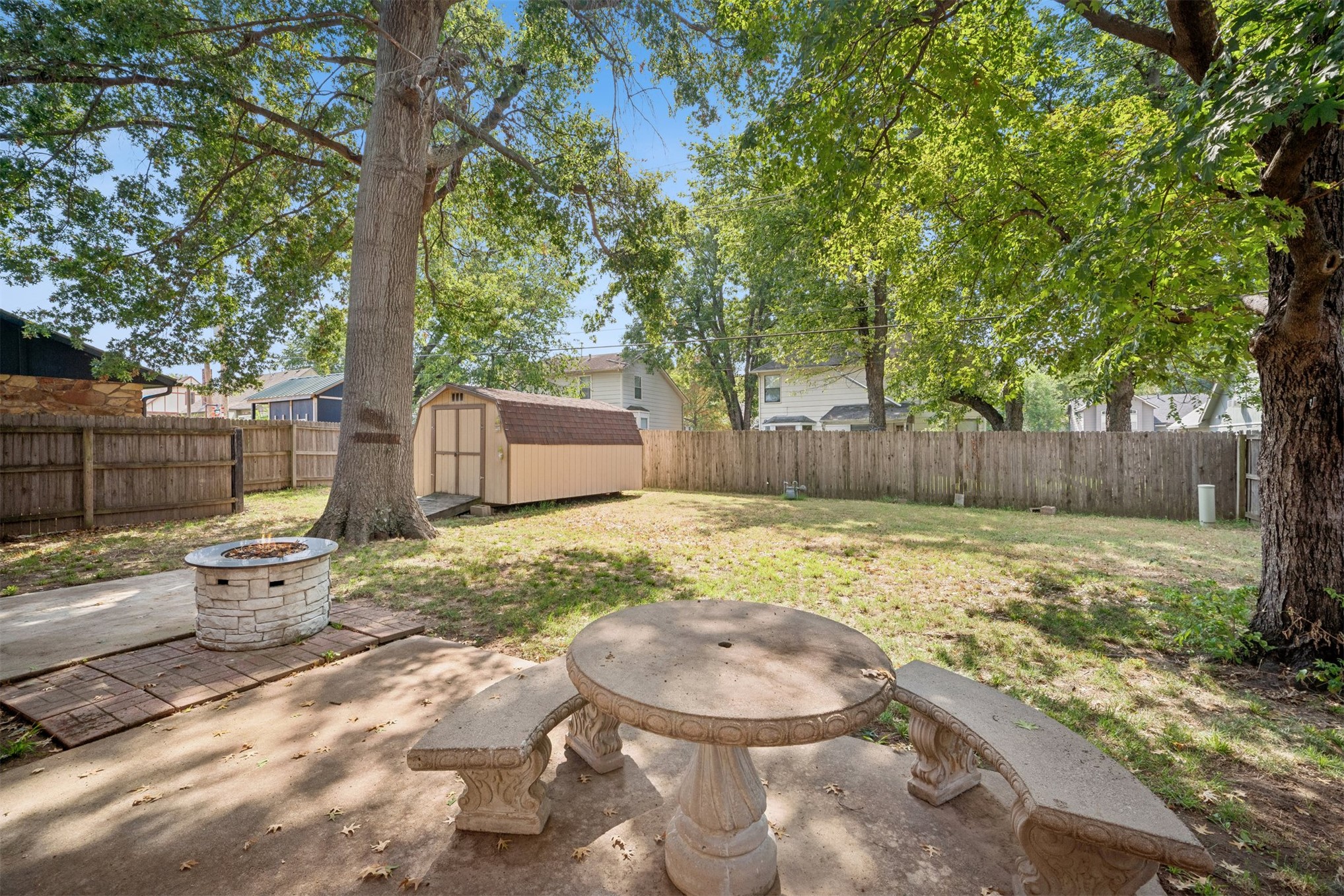 2509 W Canton Place Property Photo 32