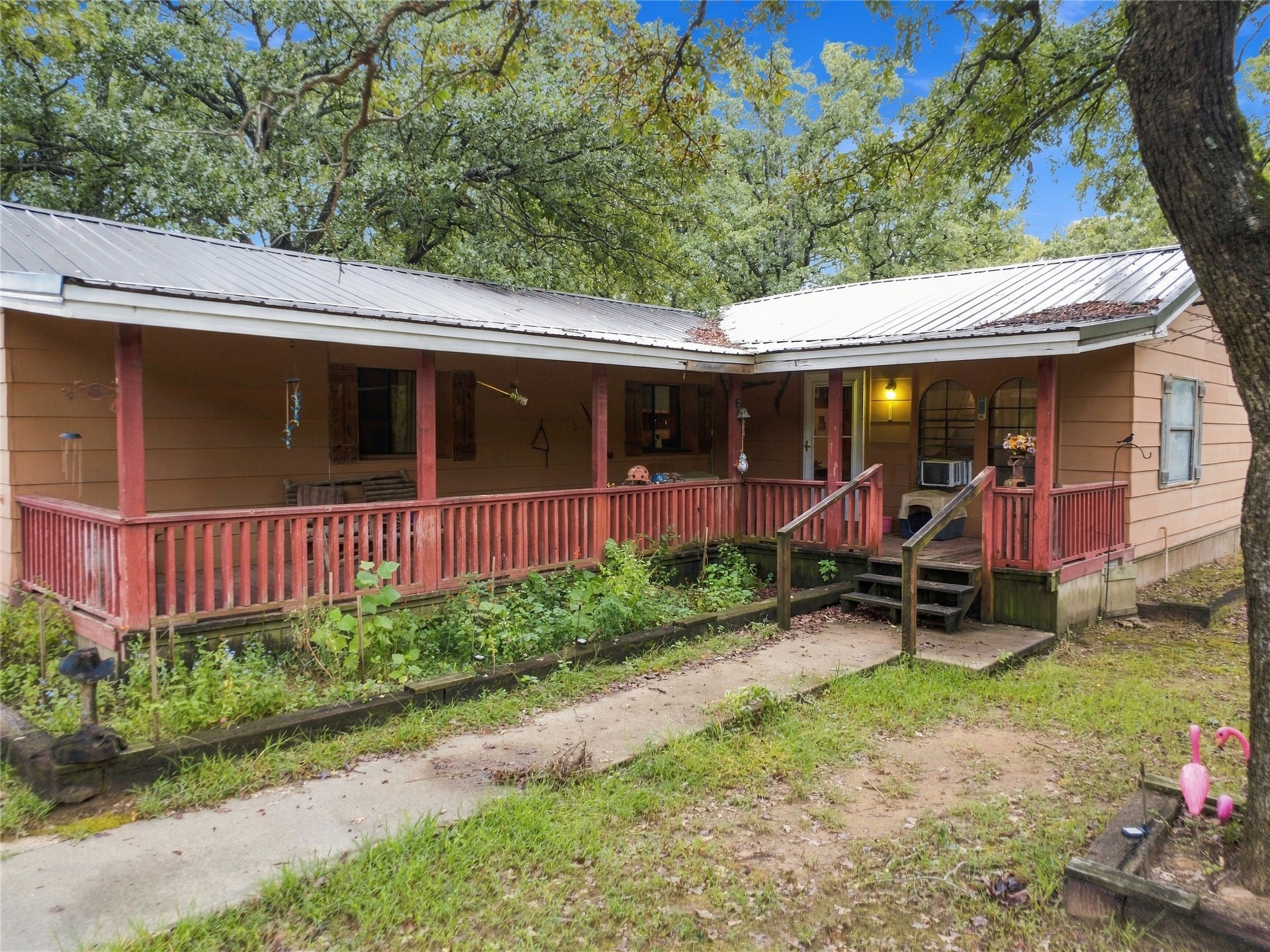 115027 N 3950 Road Property Photo 2