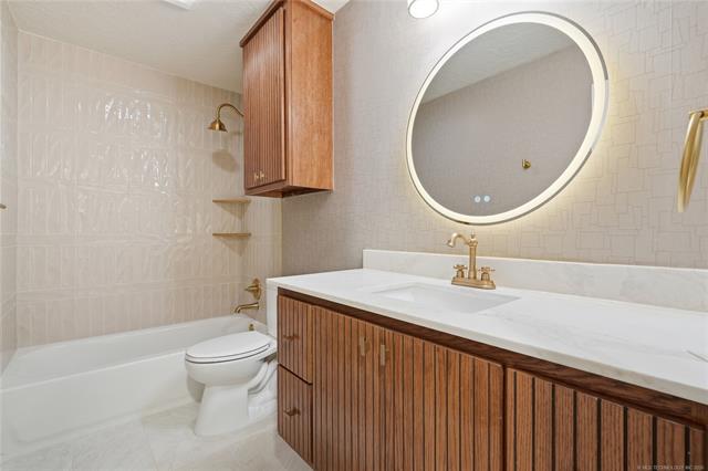 1410 W 91st Street S Property Photo 28