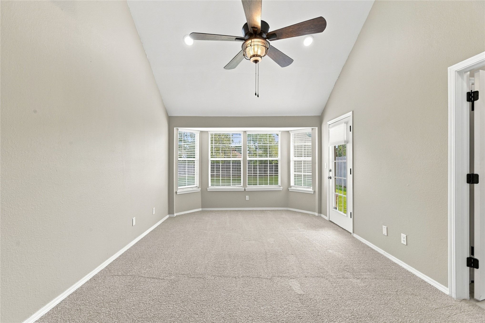 3417 S Dogwood Place Property Photo 12