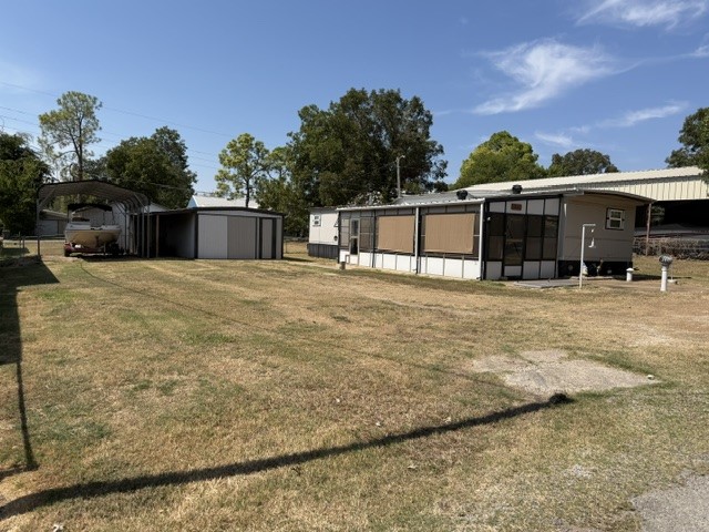 3949 E-z Street Property Photo 1
