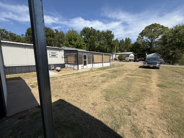 3949 E-z Street Property Photo 23